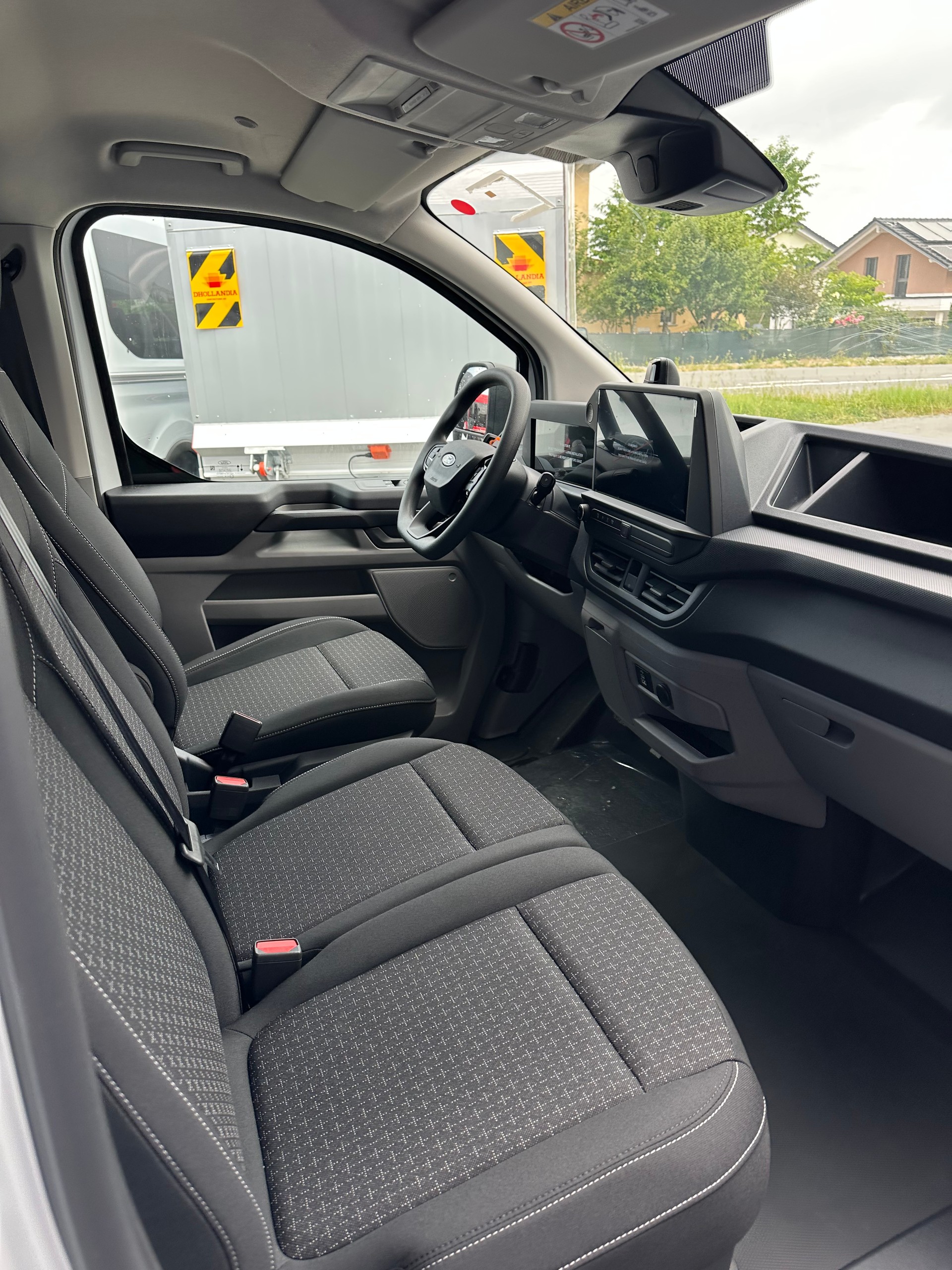 FORD Transit Custom Van 320 L2 2.5 Trend/PHEV-image-12