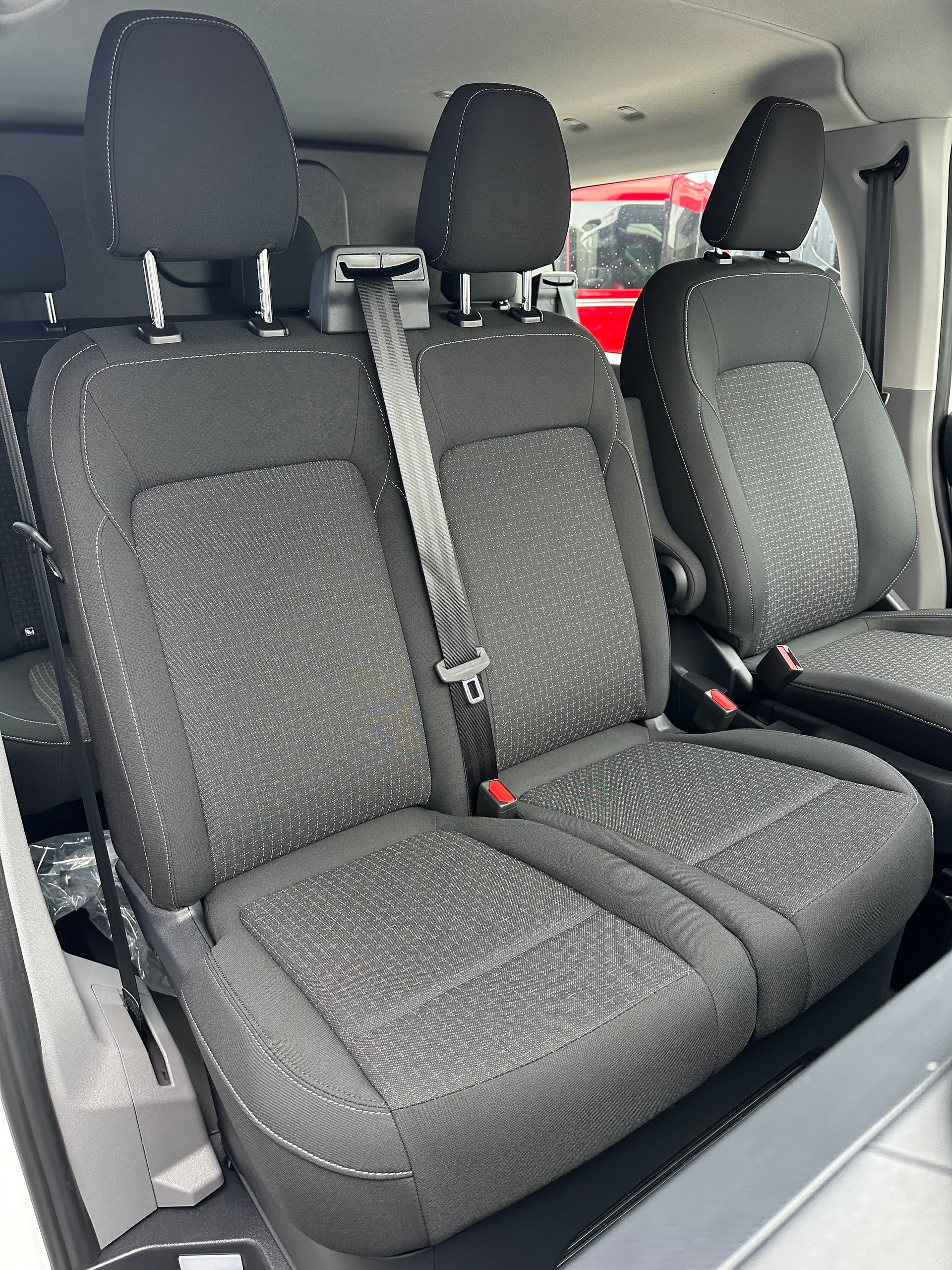 FORD Transit Custom Van 320 L2 2.5 Trend/PHEV-image-11