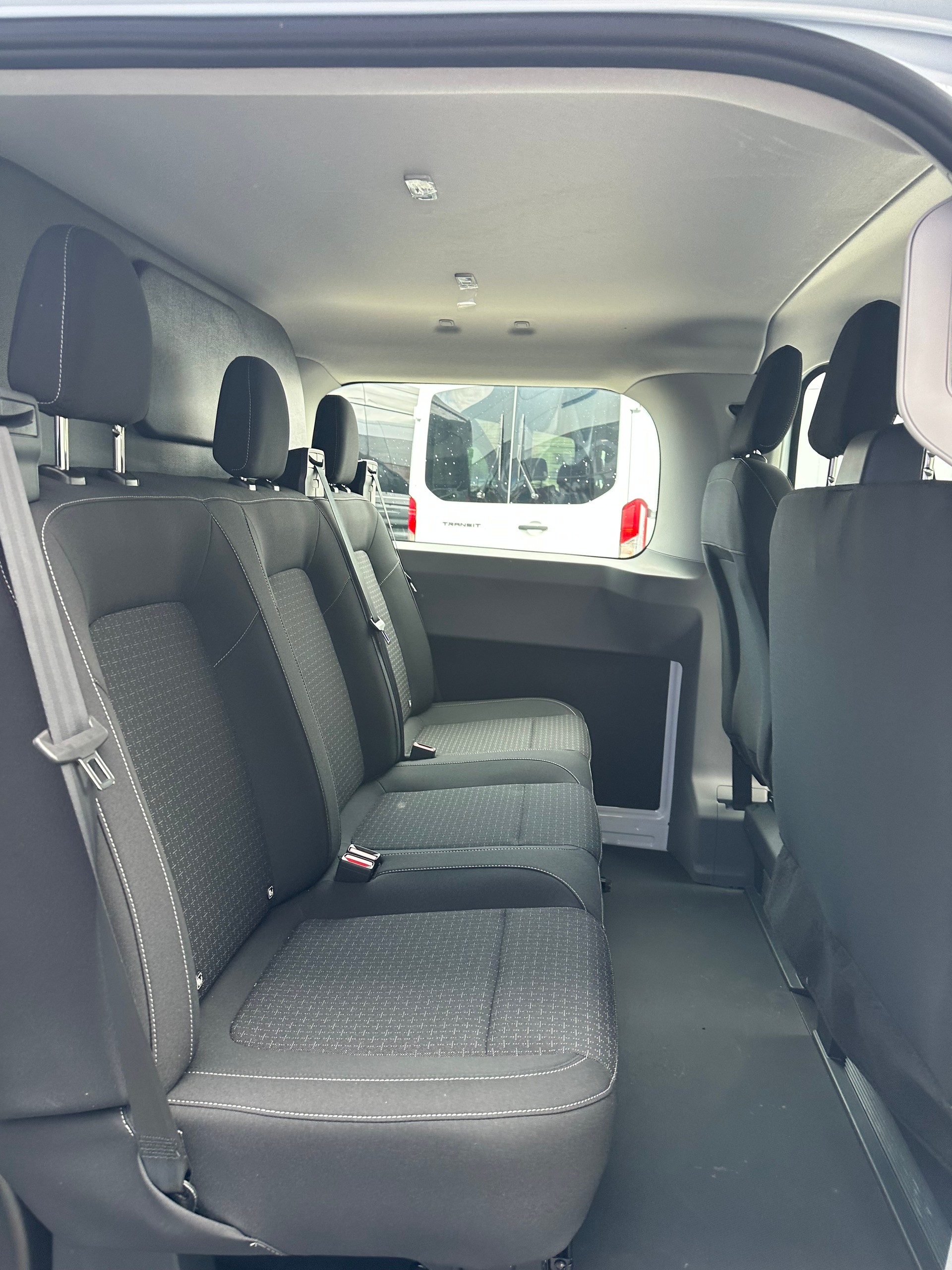 FORD Transit Custom Van 320 L2 2.5 Trend/PHEV-image-14