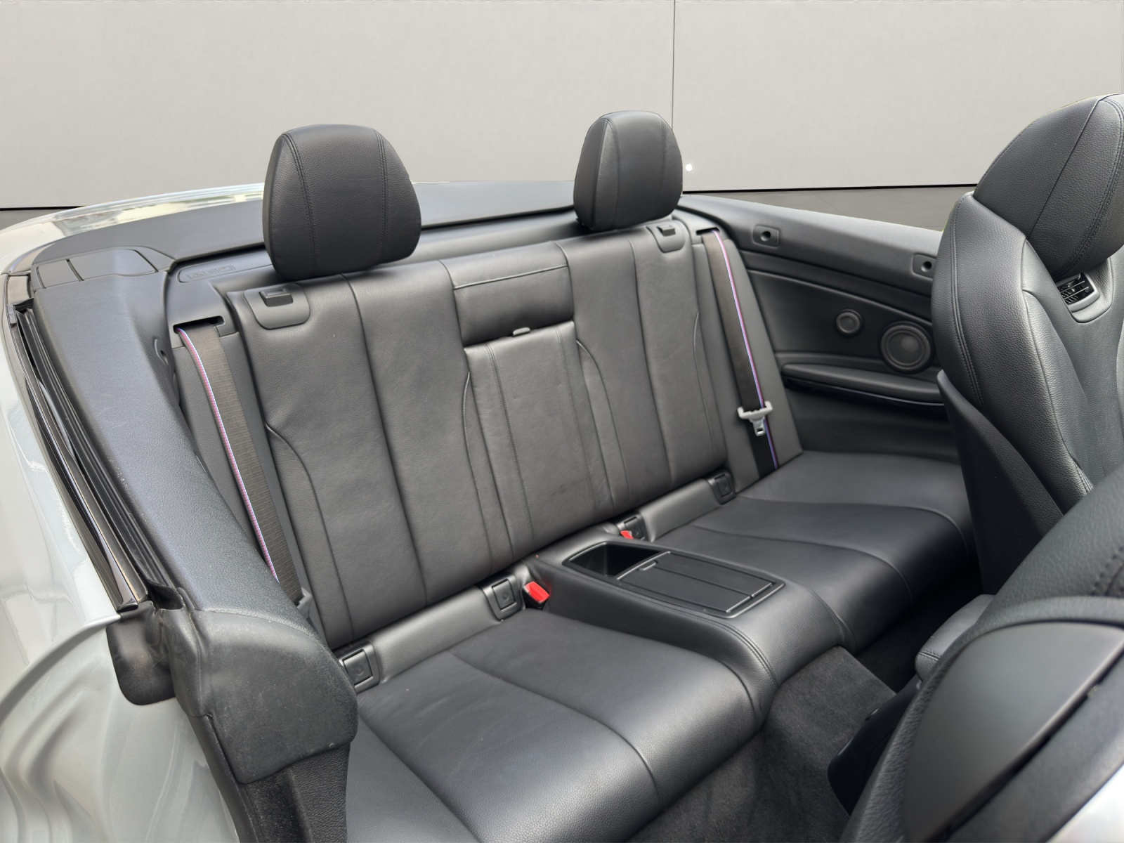 BMW 440i Cabriolet xDrive M Sport Steptronic-image-14
