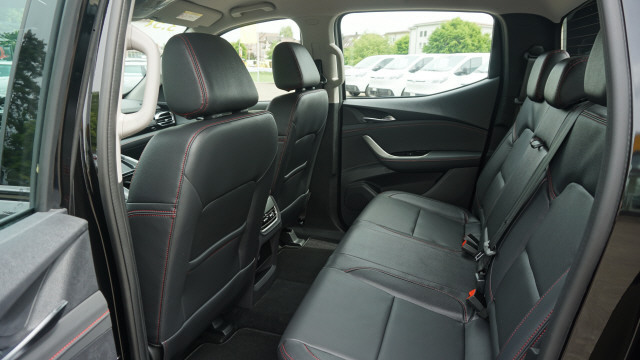 MAXUS T60 Max 2.0TDI 4x4 Automa-image-8