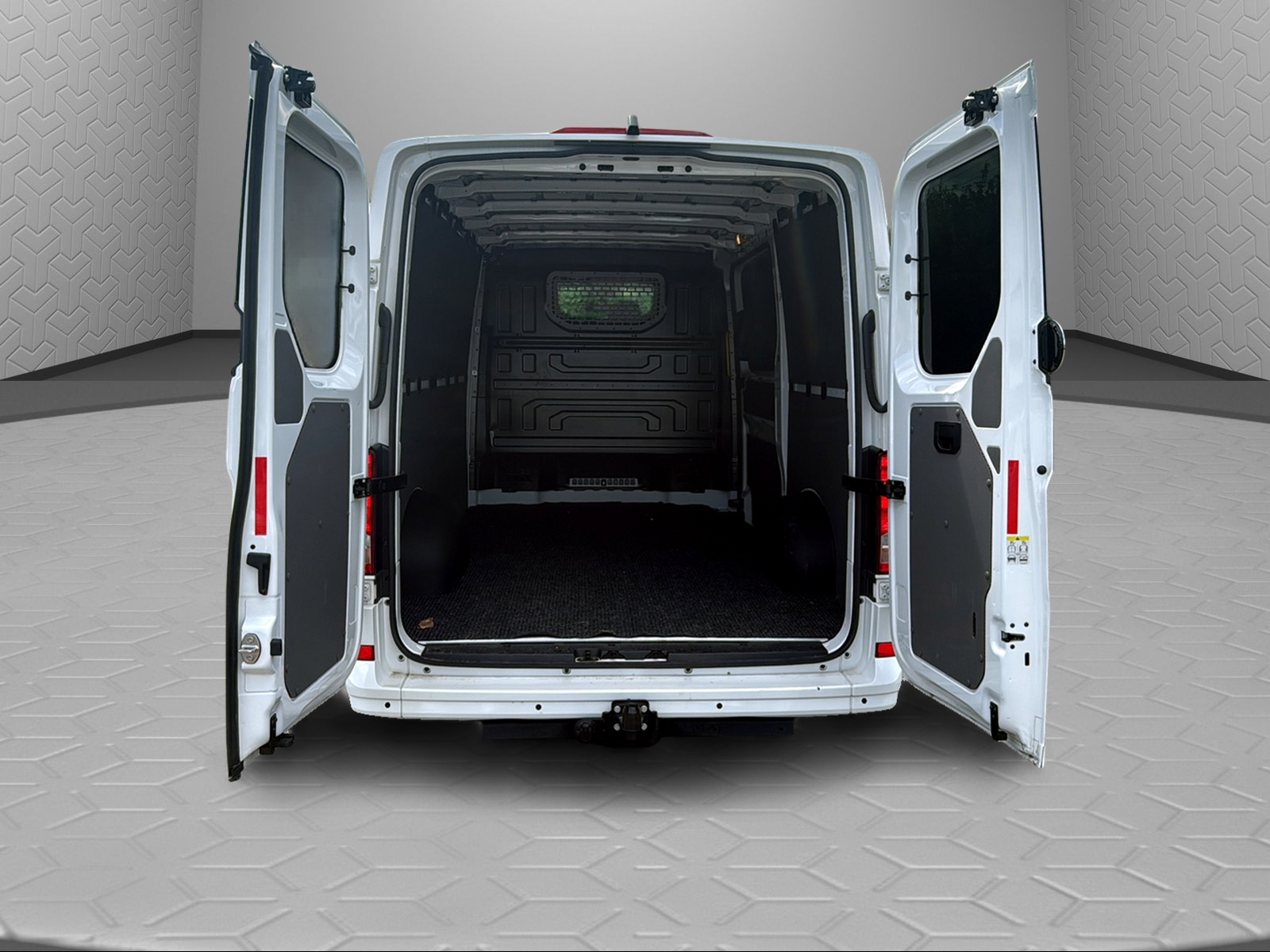 VW Crafter 35 2.0 TDI L3 HD-image-13