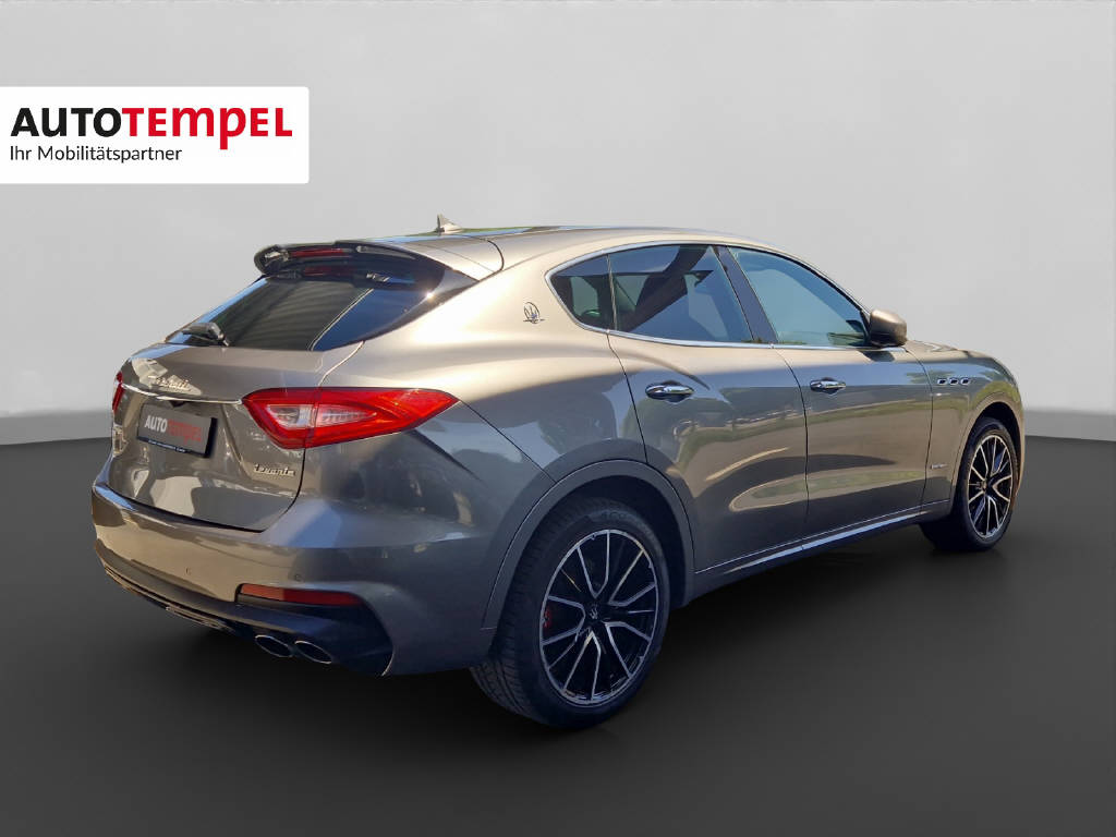 MASERATI Levante 3.0 V6 S GranSport-image-5