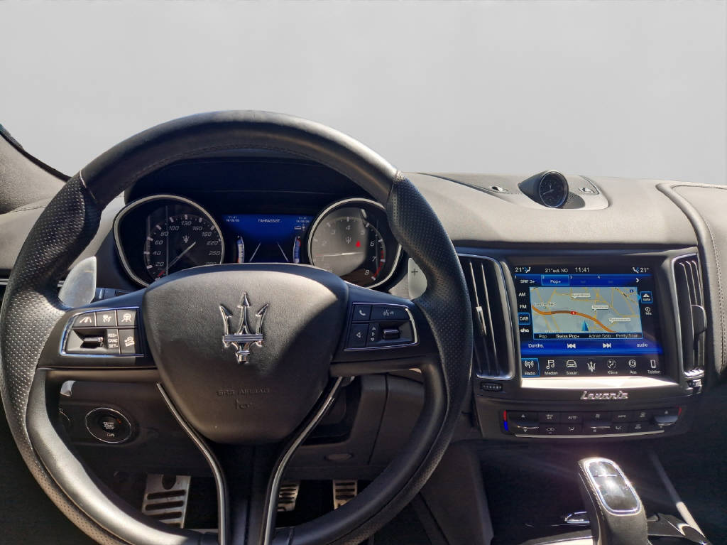 MASERATI Levante 3.0 V6 S GranSport-image-10