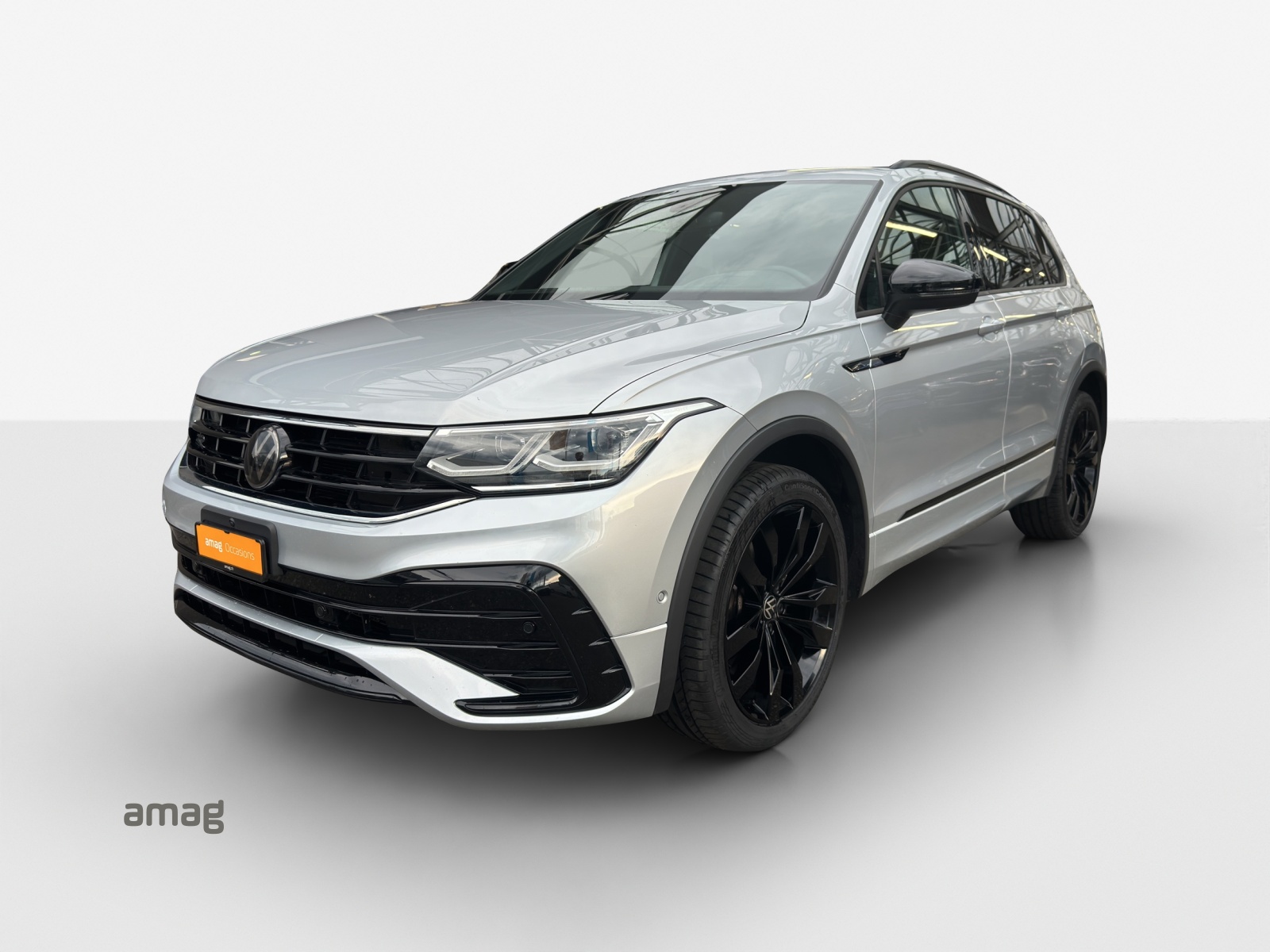 VW Tiguan 2.0TSI R-Line 4Motion DSG-image-0