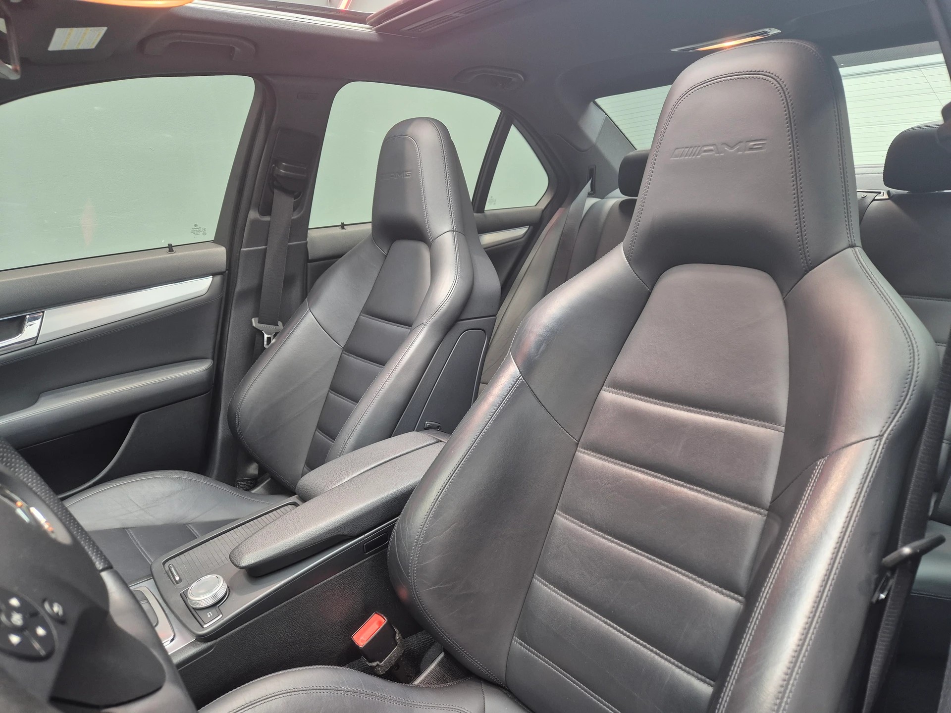 MERCEDES-BENZ C 63 AMG Avantgarde 7G-Tronic-image-11