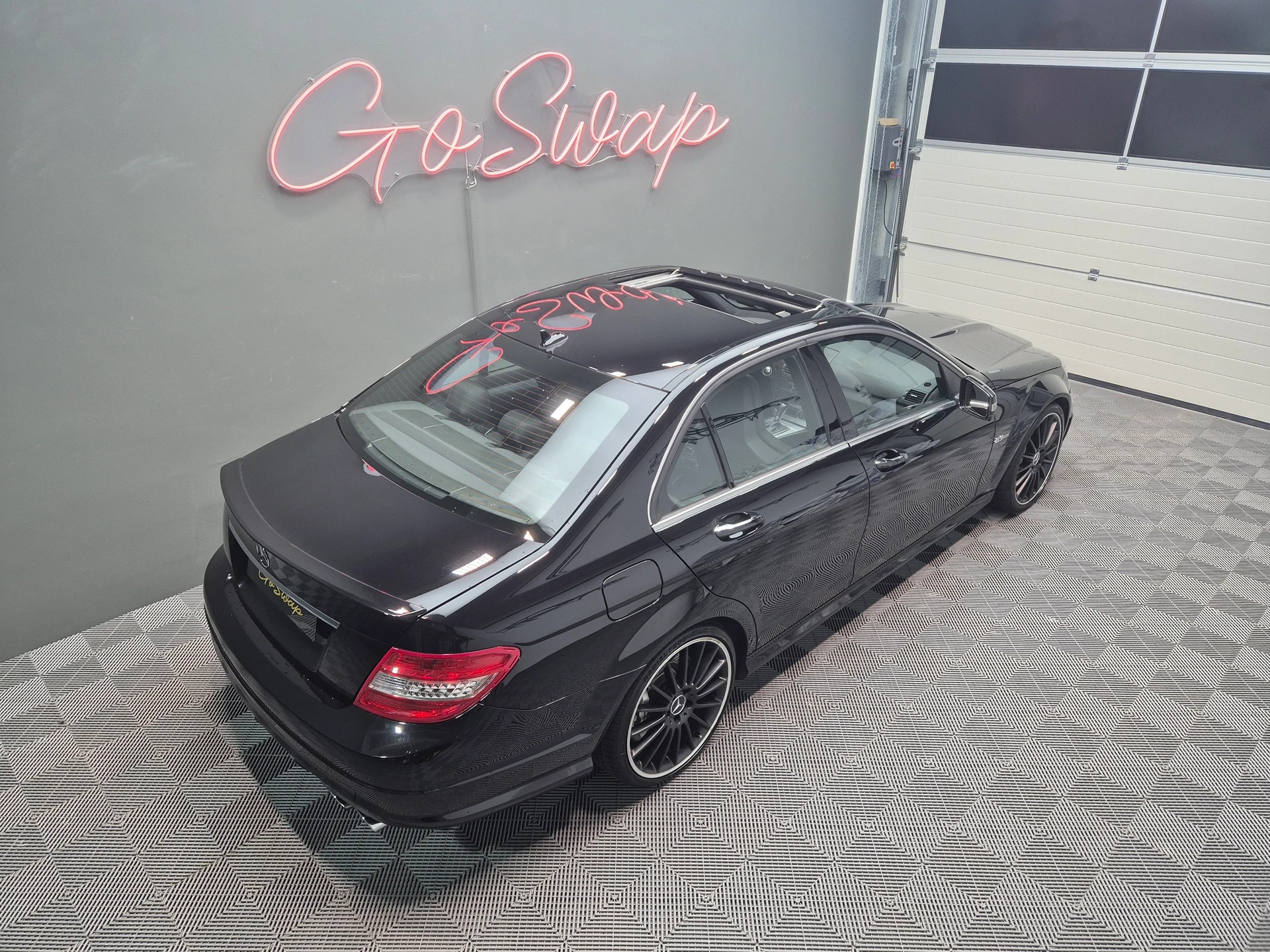 MERCEDES-BENZ C 63 AMG Avantgarde 7G-Tronic-image-3