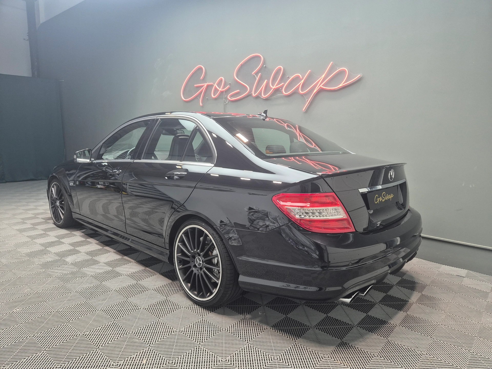 MERCEDES-BENZ C 63 AMG Avantgarde 7G-Tronic-image-7