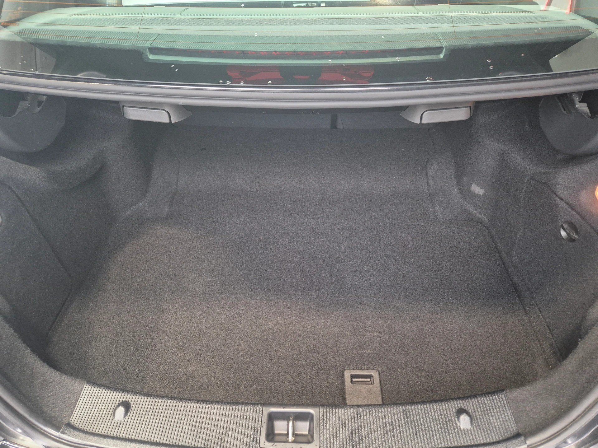 MERCEDES-BENZ C 63 AMG Avantgarde 7G-Tronic-image-27