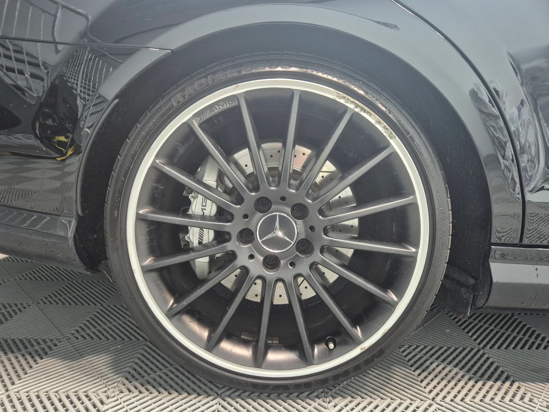 MERCEDES-BENZ C 63 AMG Avantgarde 7G-Tronic-image-30