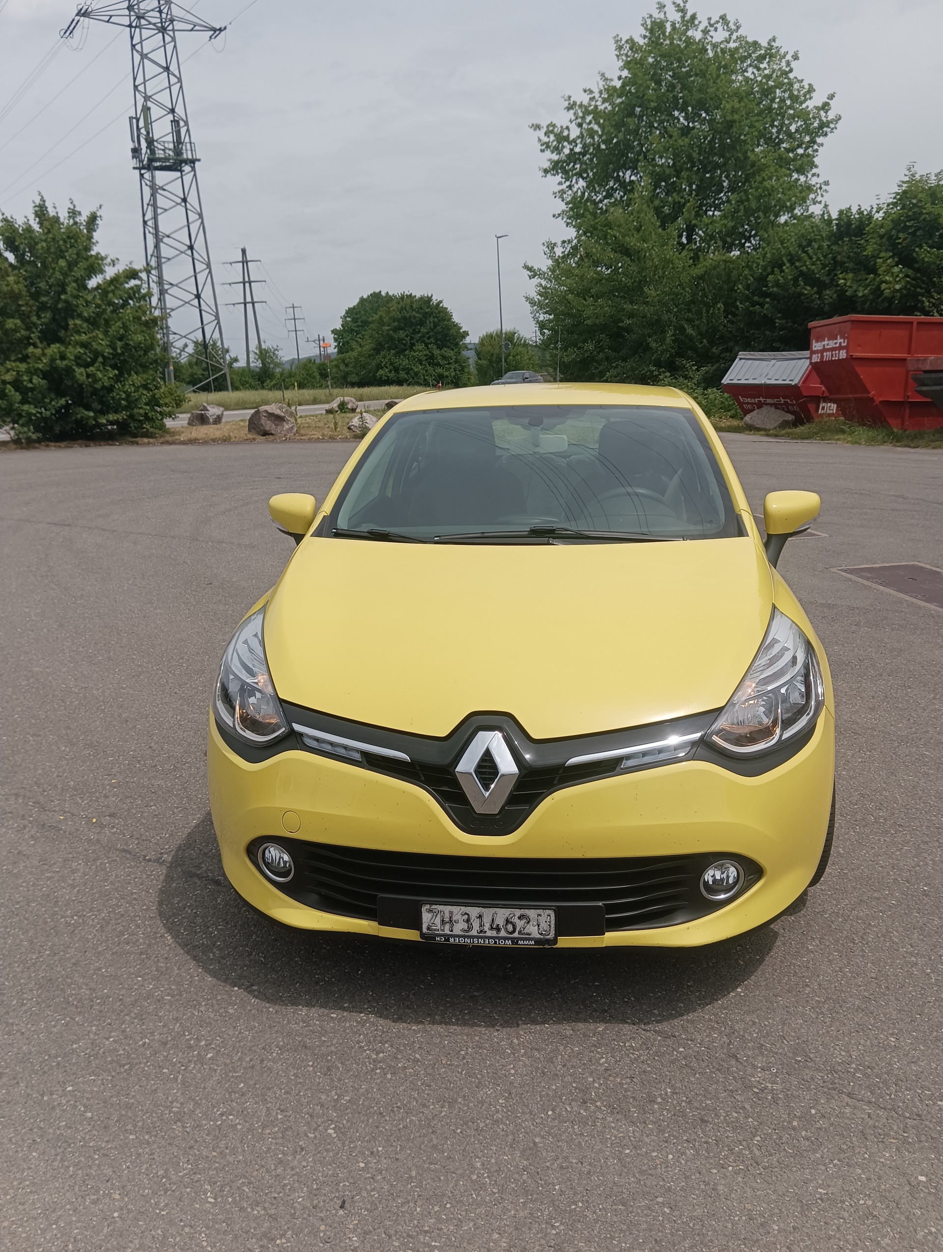 RENAULT Clio 0.9 12V Dynamique-image-0