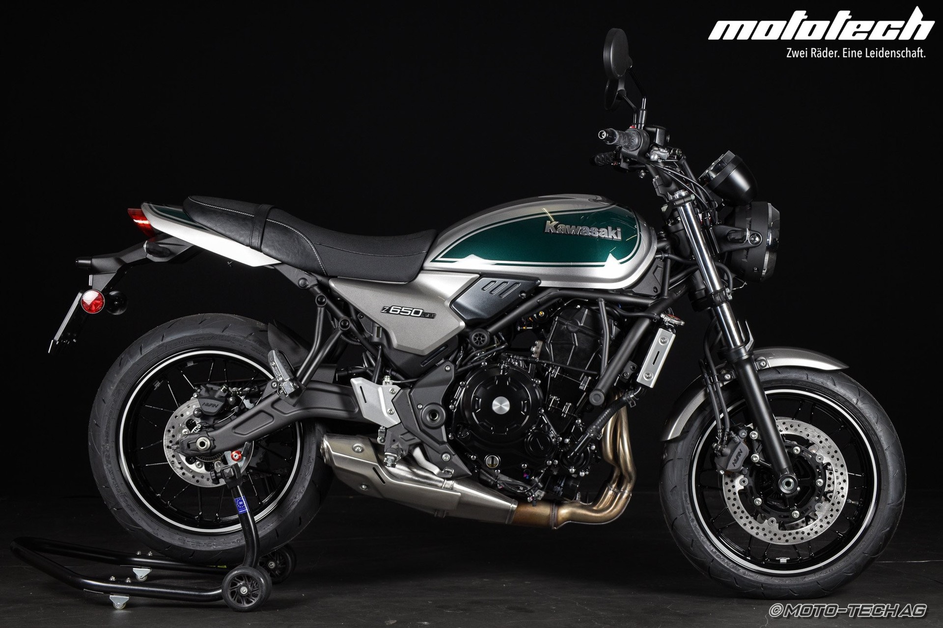 KAWASAKI Z 650 RS (35kW)-showroom-element-1