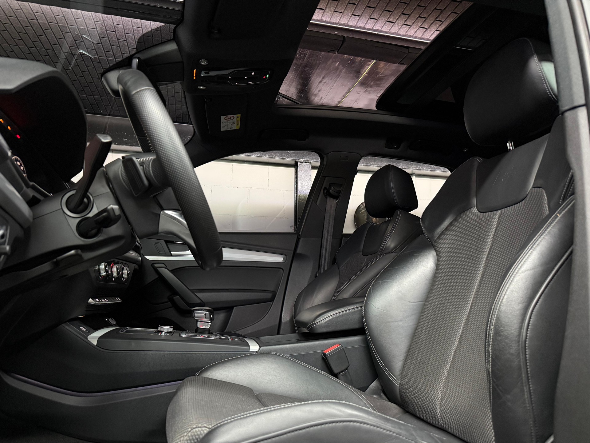 AUDI Q5 2.0 TDI S-Line sport quattro S-tronic-image-10