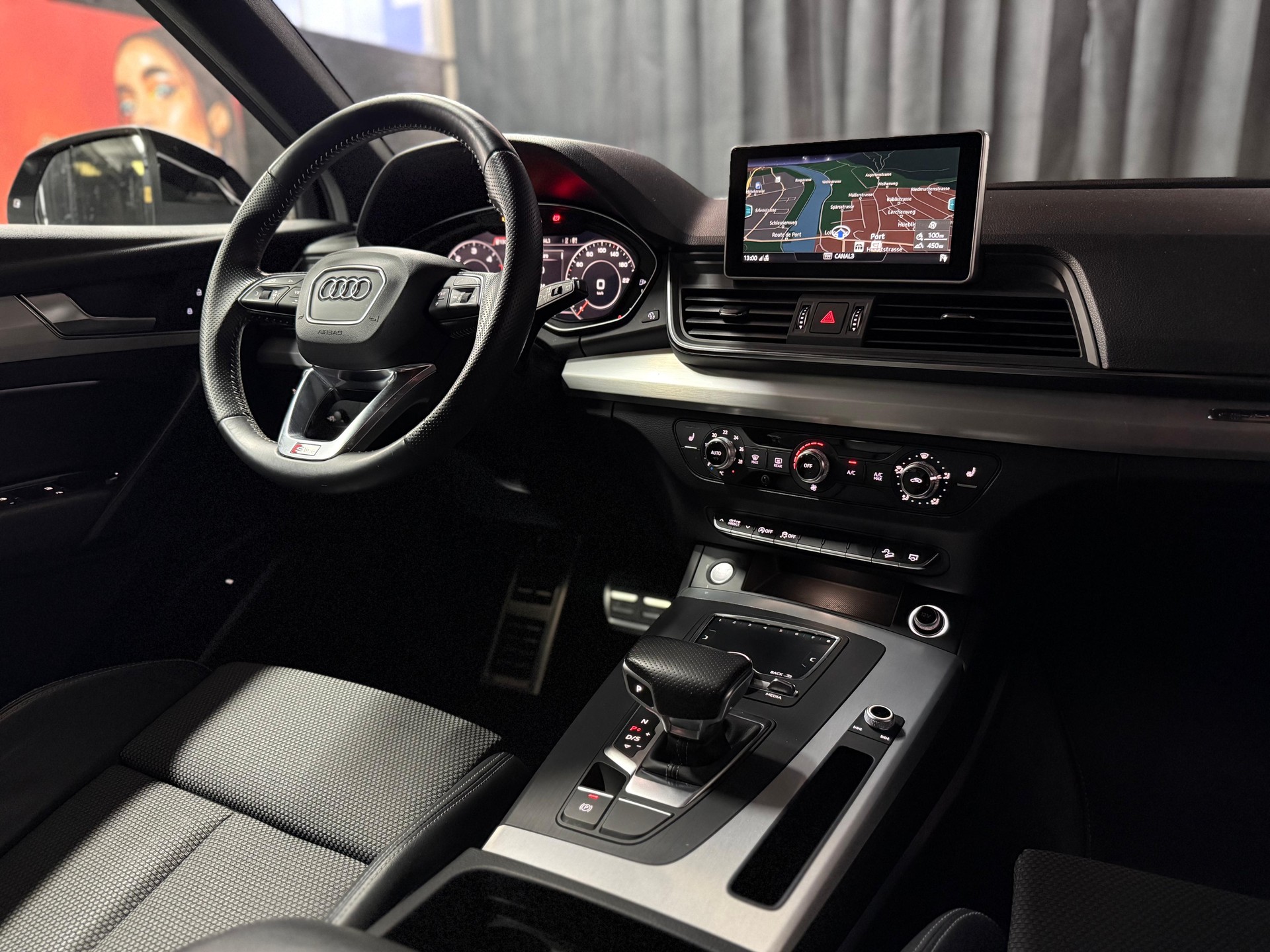 AUDI Q5 2.0 TDI S-Line sport quattro S-tronic-image-8