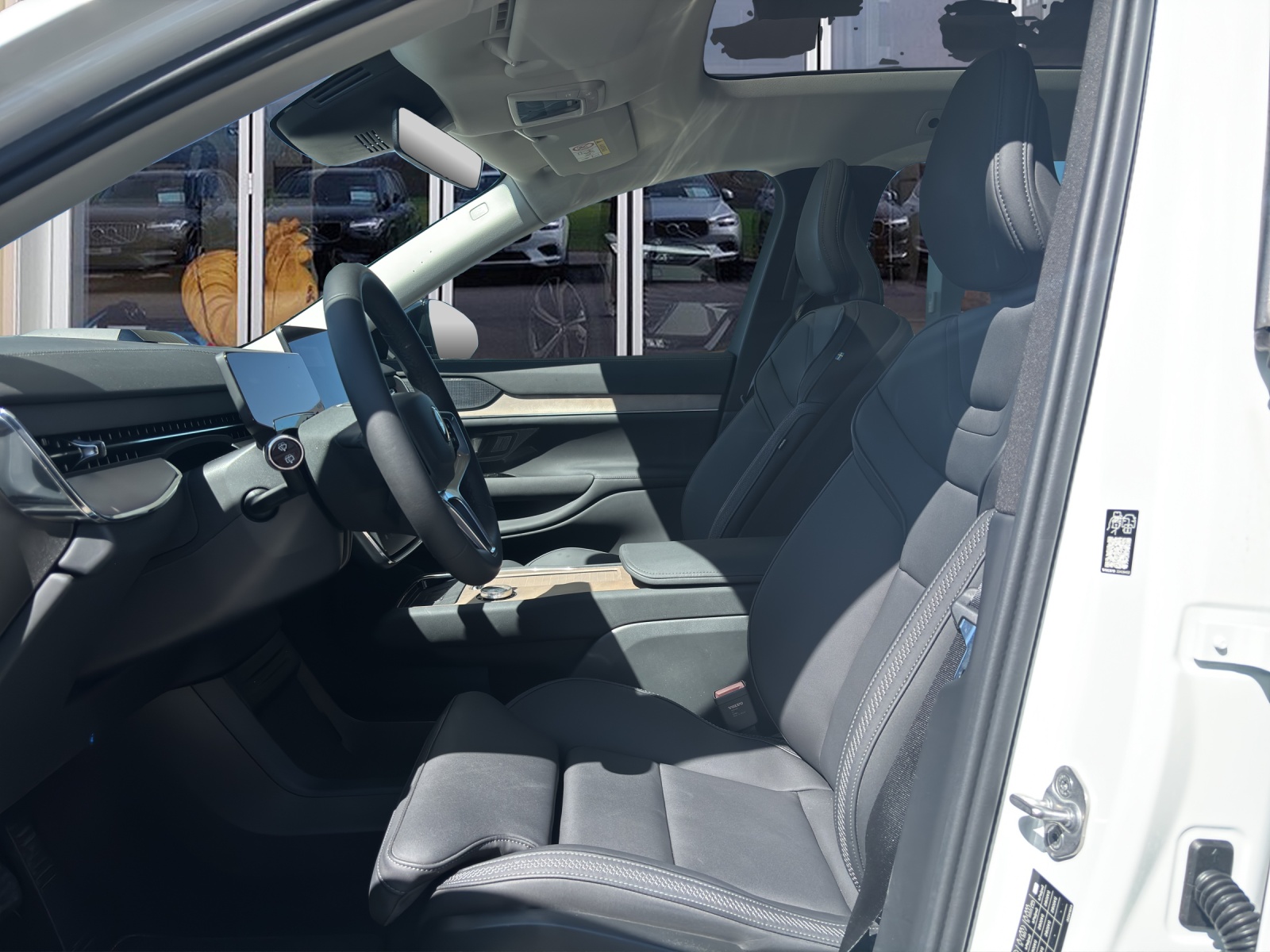VOLVO EX90 Twin Performance Ultra AWD-image-8