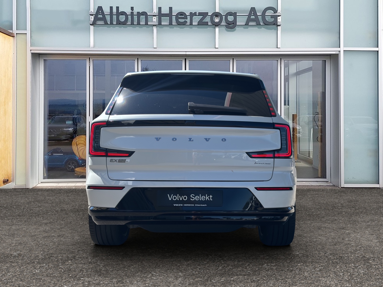 VOLVO EX90 Twin Performance Ultra AWD-image-5
