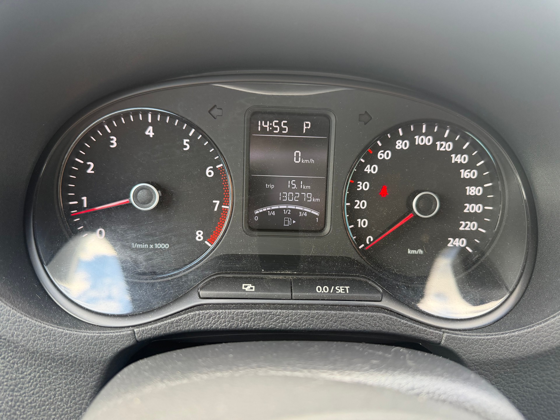 VW POLO-image-8