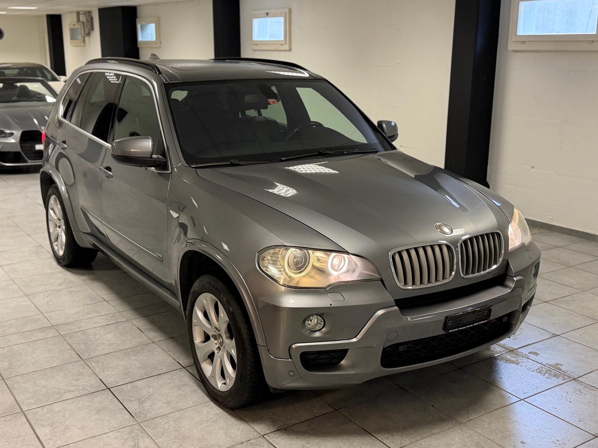 BMW X5 xDrive 48i (4.8i) Steptronic-image-3