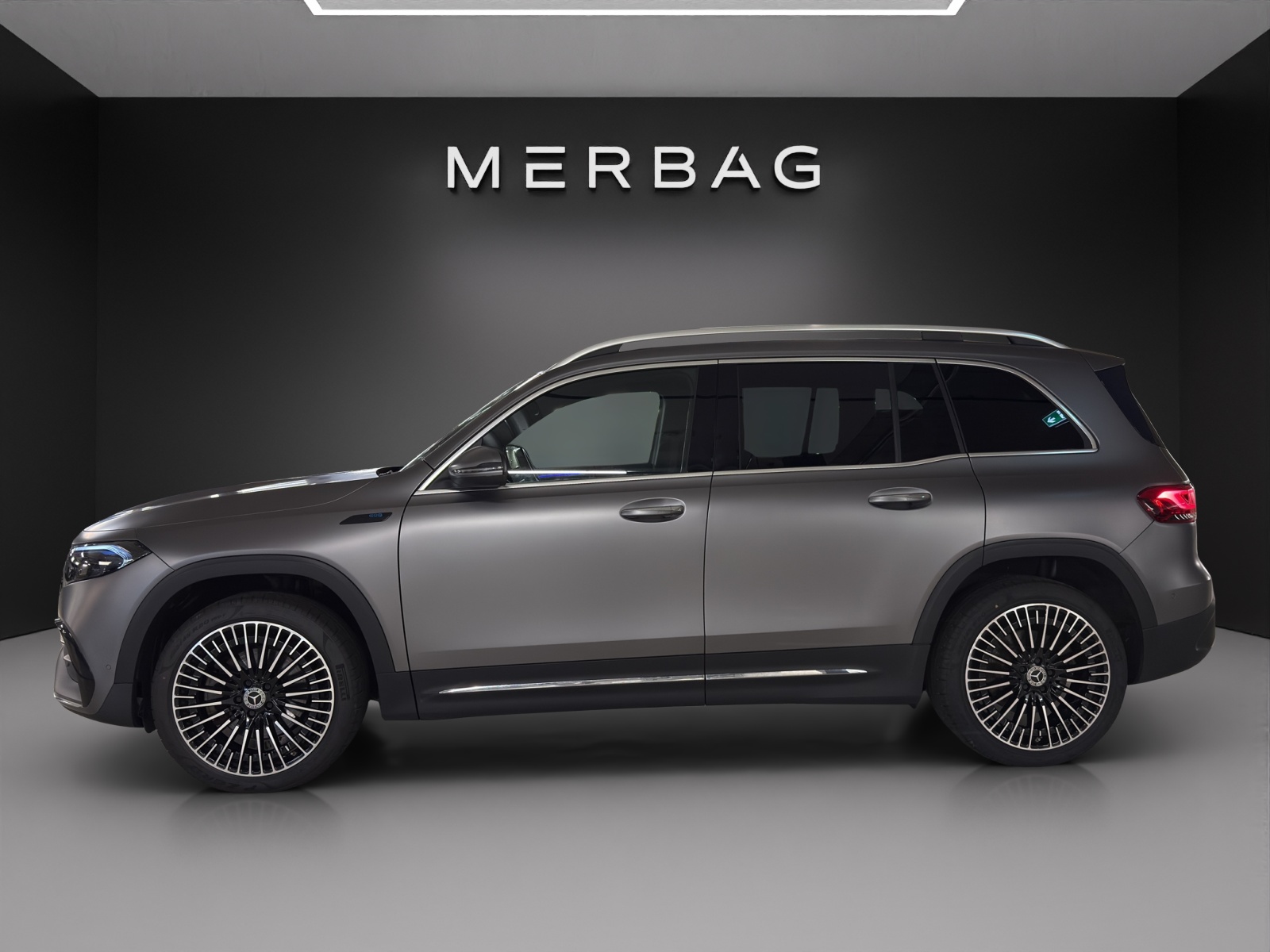 MERCEDES-BENZ EQB 350 AMG Line 4Matic-image-3