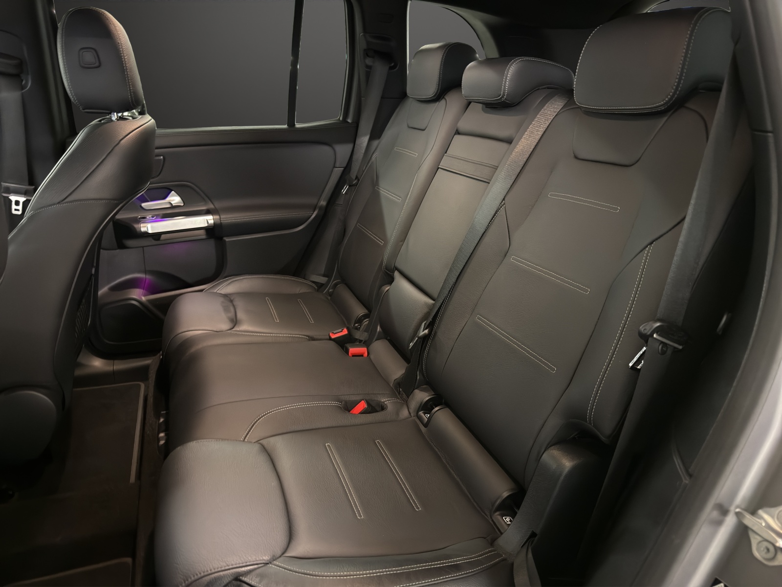 MERCEDES-BENZ EQB 350 AMG Line 4Matic-image-15