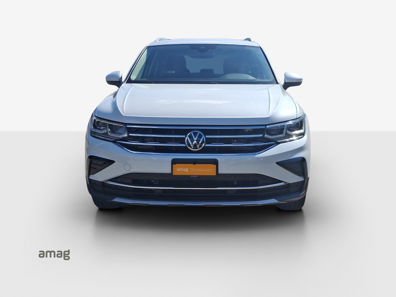 VW Tiguan 2.0 TDI SCR Elegance 4Motion DSG-image-6