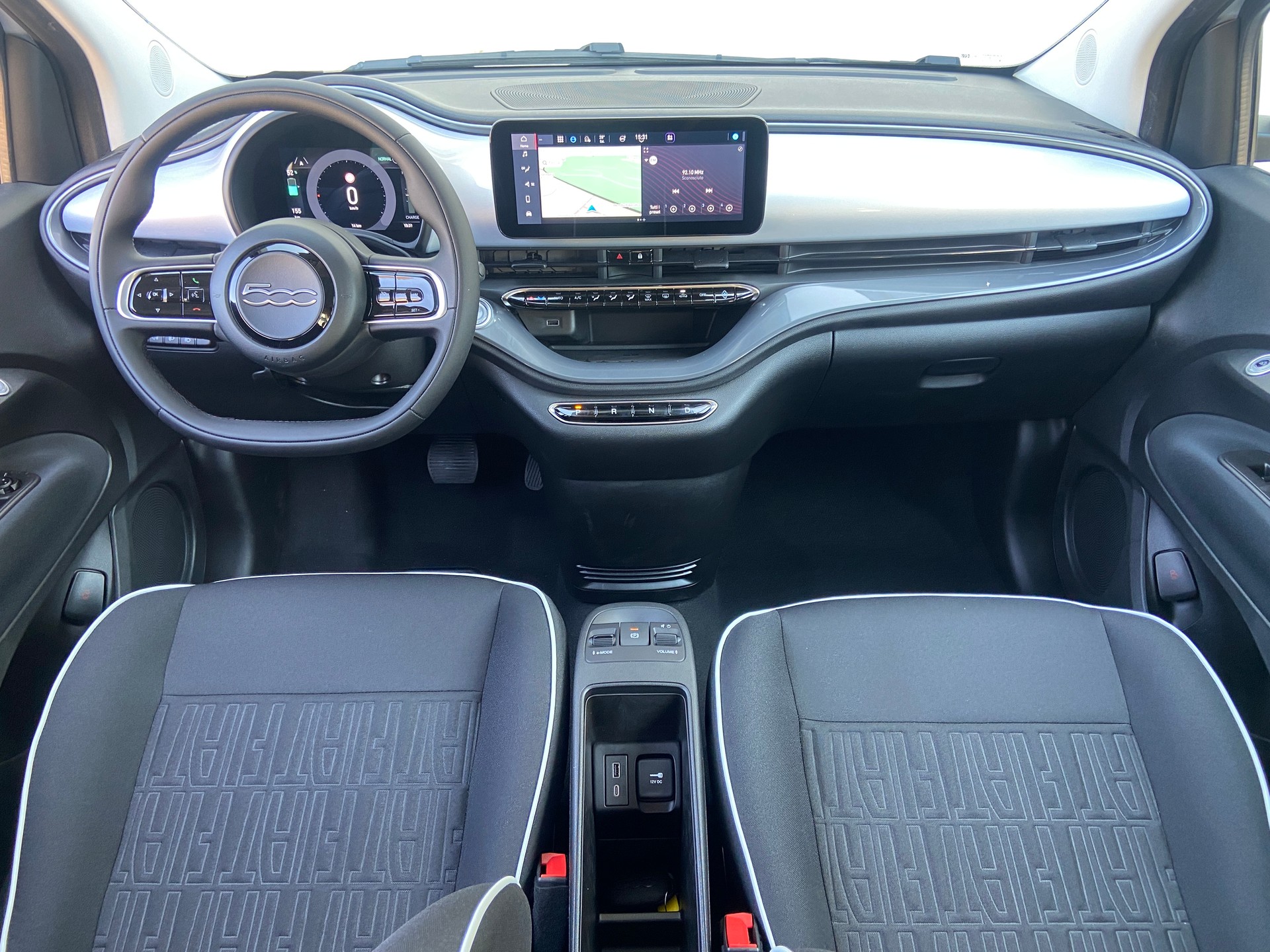 FIAT 500 electric 42kWh Vita-image-3