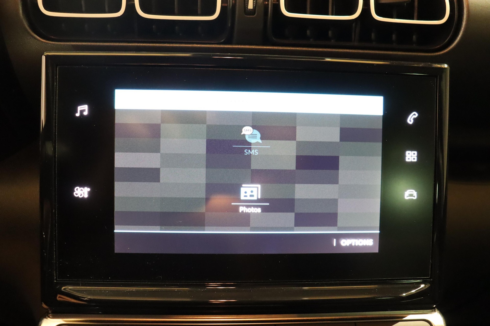 CITROEN C3 Aircross 1.5 BlueHDi Feel-image-11