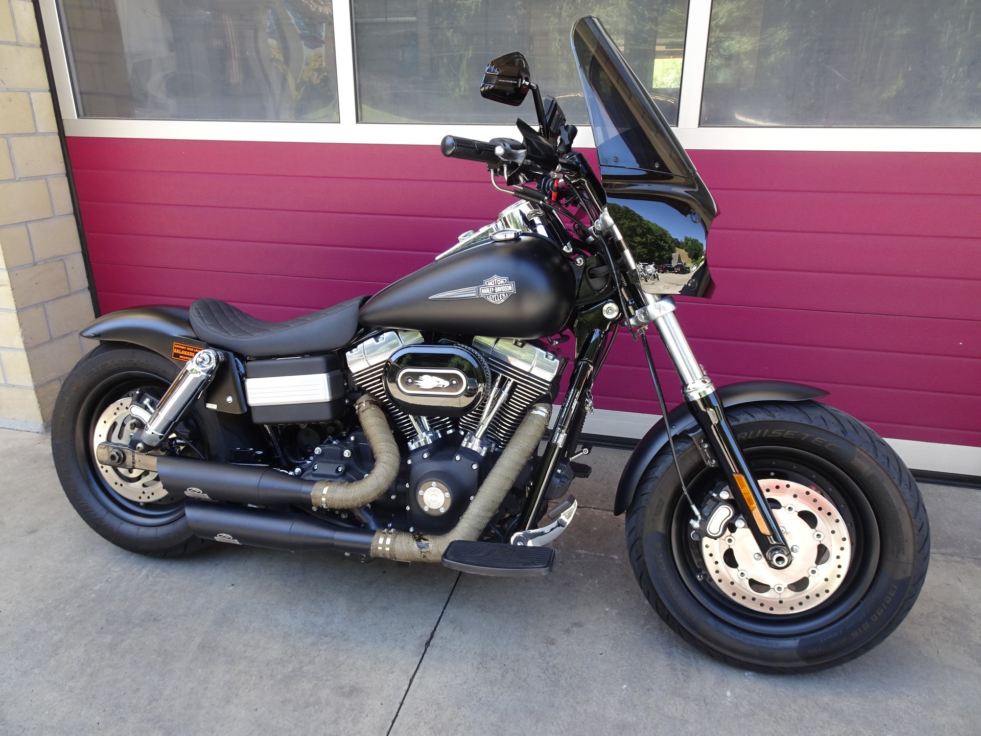 HARLEY-DAVIDSON FXDF Dyna Fat Bob-showroom-element-2