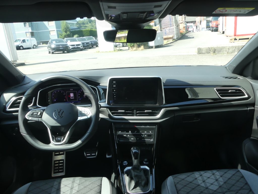 VW T-Roc 2.0 TSI R-Line DSG 4Motion-image-7
