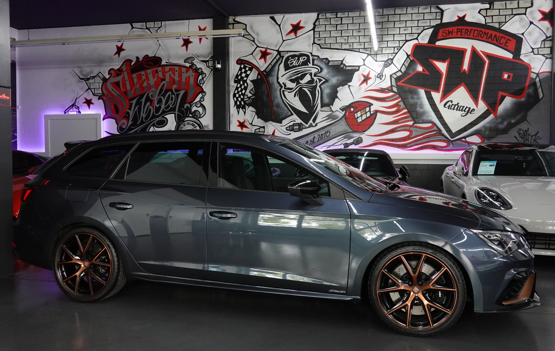 SEAT LEON 2.0 TSI CUPRA R 340 DSG 4-DRIVE APR ON TOP-image-16
