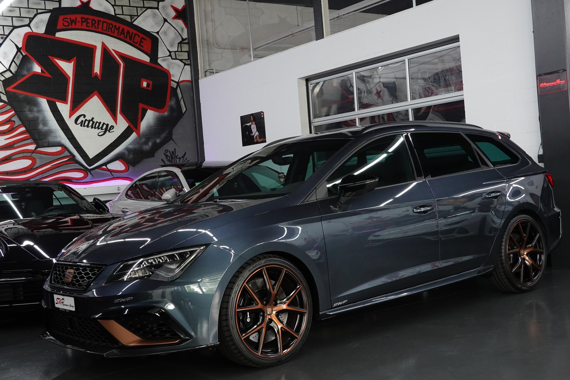 SEAT LEON 2.0 TSI CUPRA R 340 DSG 4-DRIVE APR ON TOP-image-0