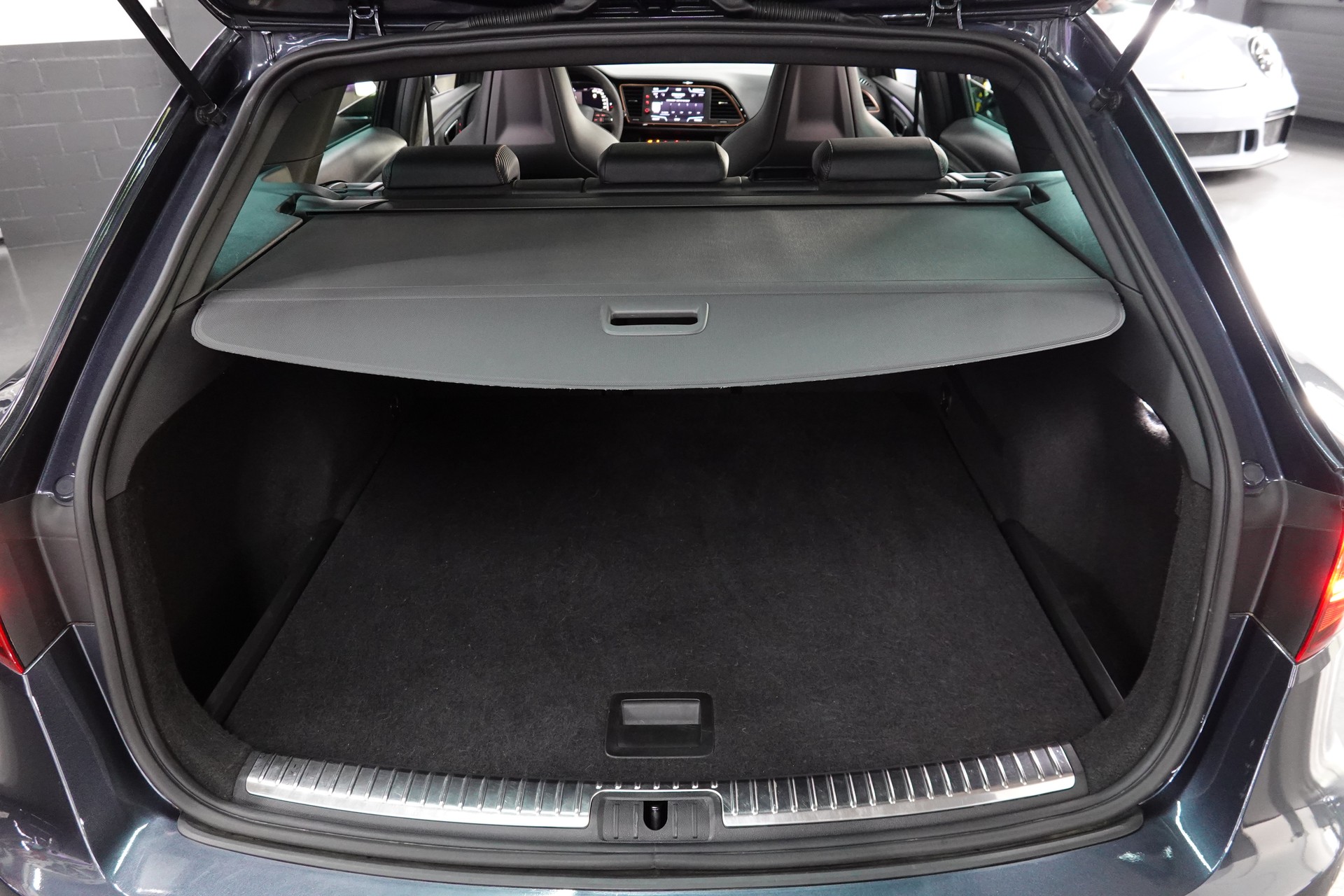 SEAT LEON 2.0 TSI CUPRA R 340 DSG 4-DRIVE APR ON TOP-image-31
