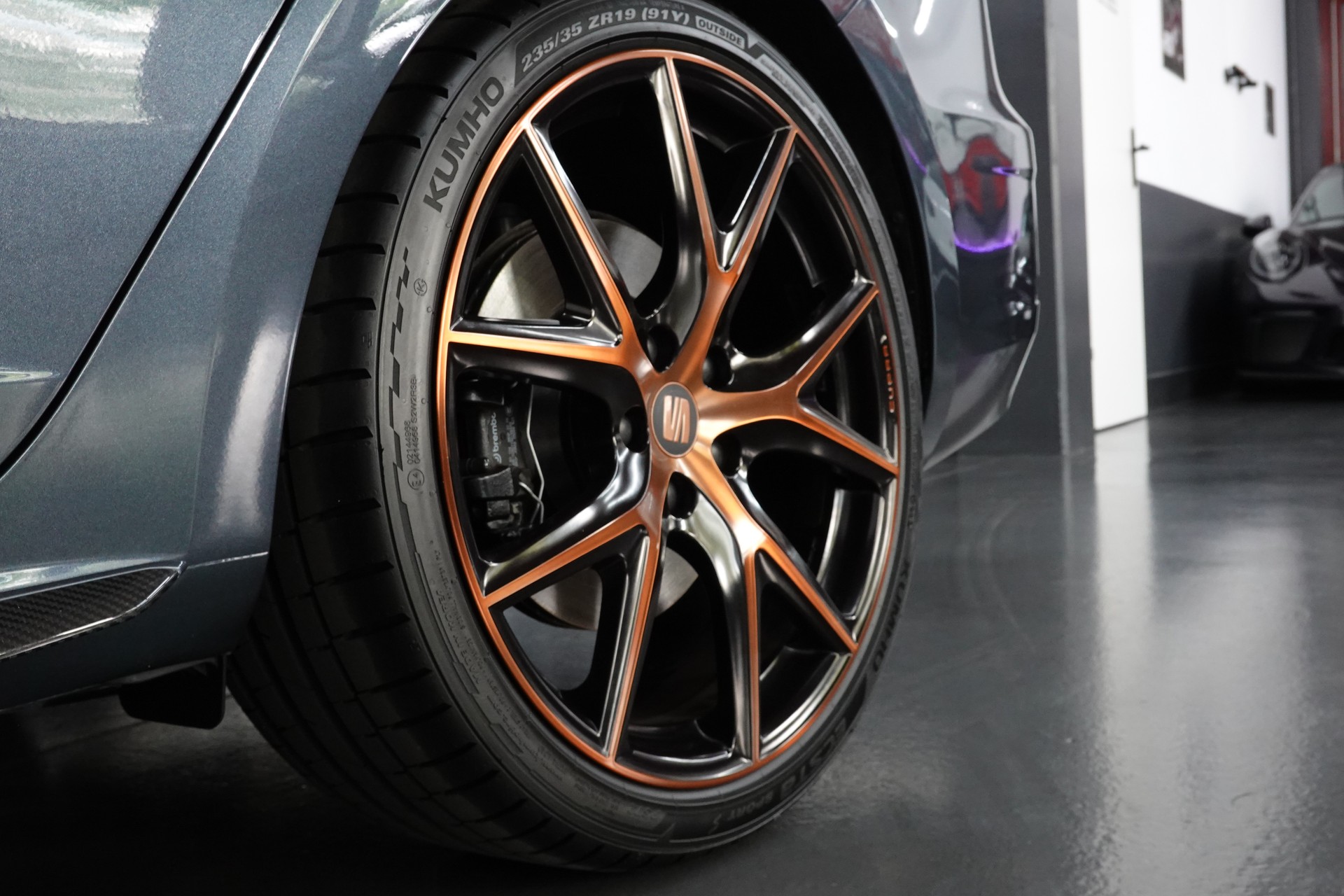 SEAT LEON 2.0 TSI CUPRA R 340 DSG 4-DRIVE APR ON TOP-image-13