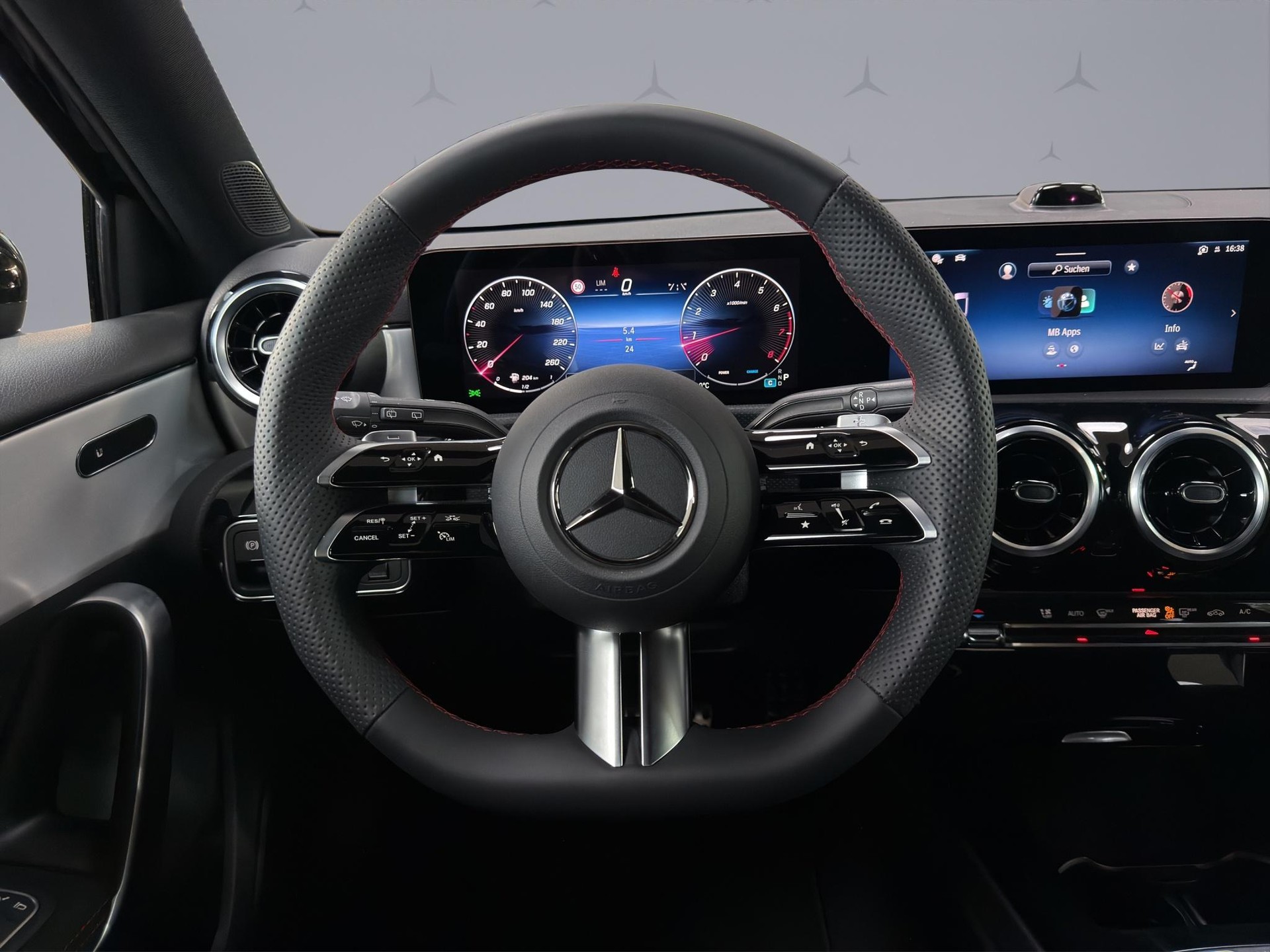 MERCEDES-BENZ A 220 AMG Line 4m-image-12