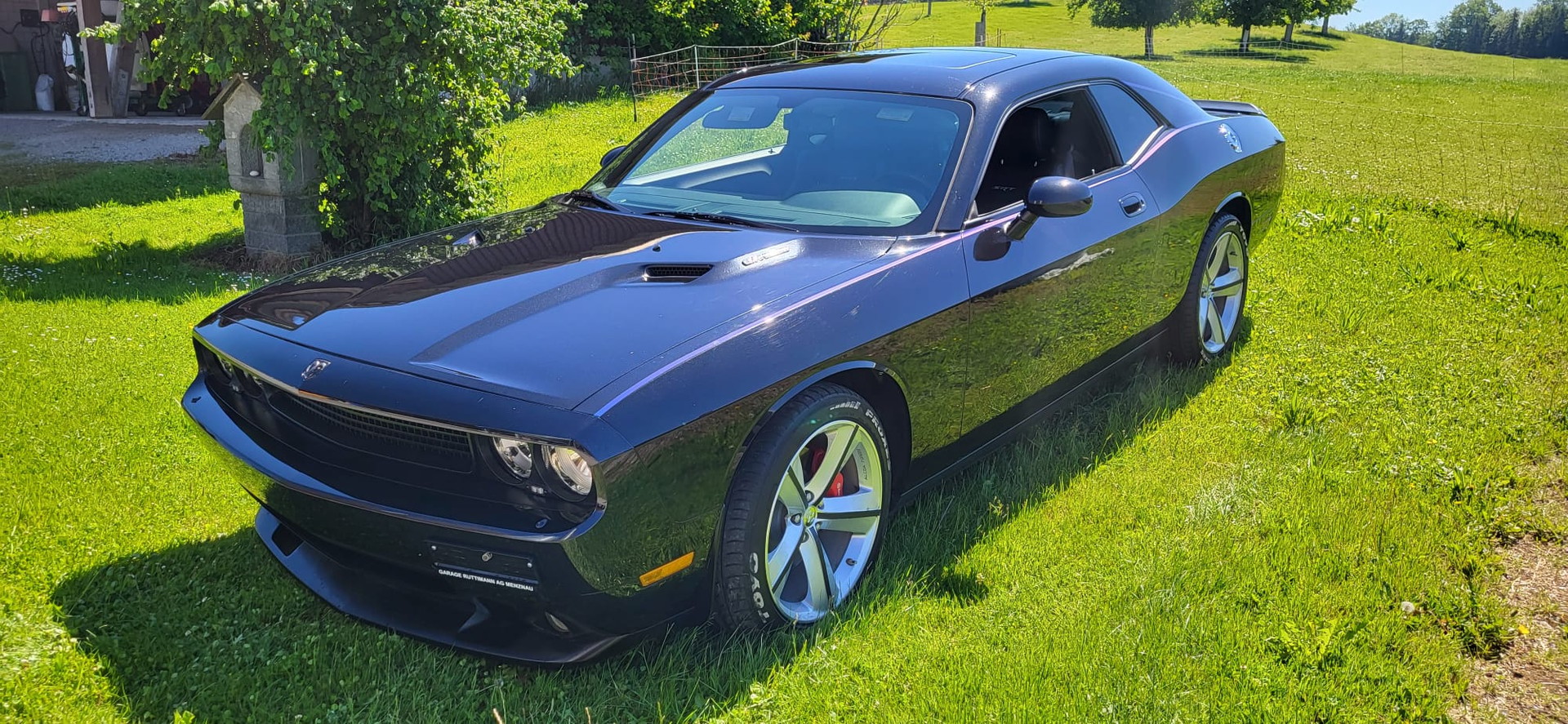 DODGE 6.1 HEMI SRT8-image-0