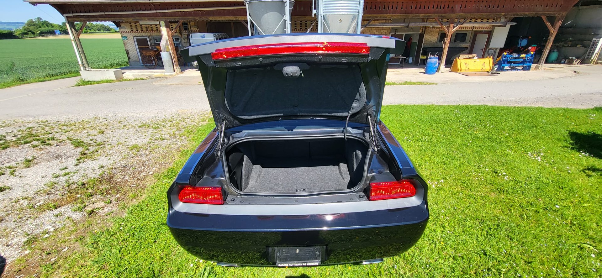DODGE 6.1 HEMI SRT8-image-7
