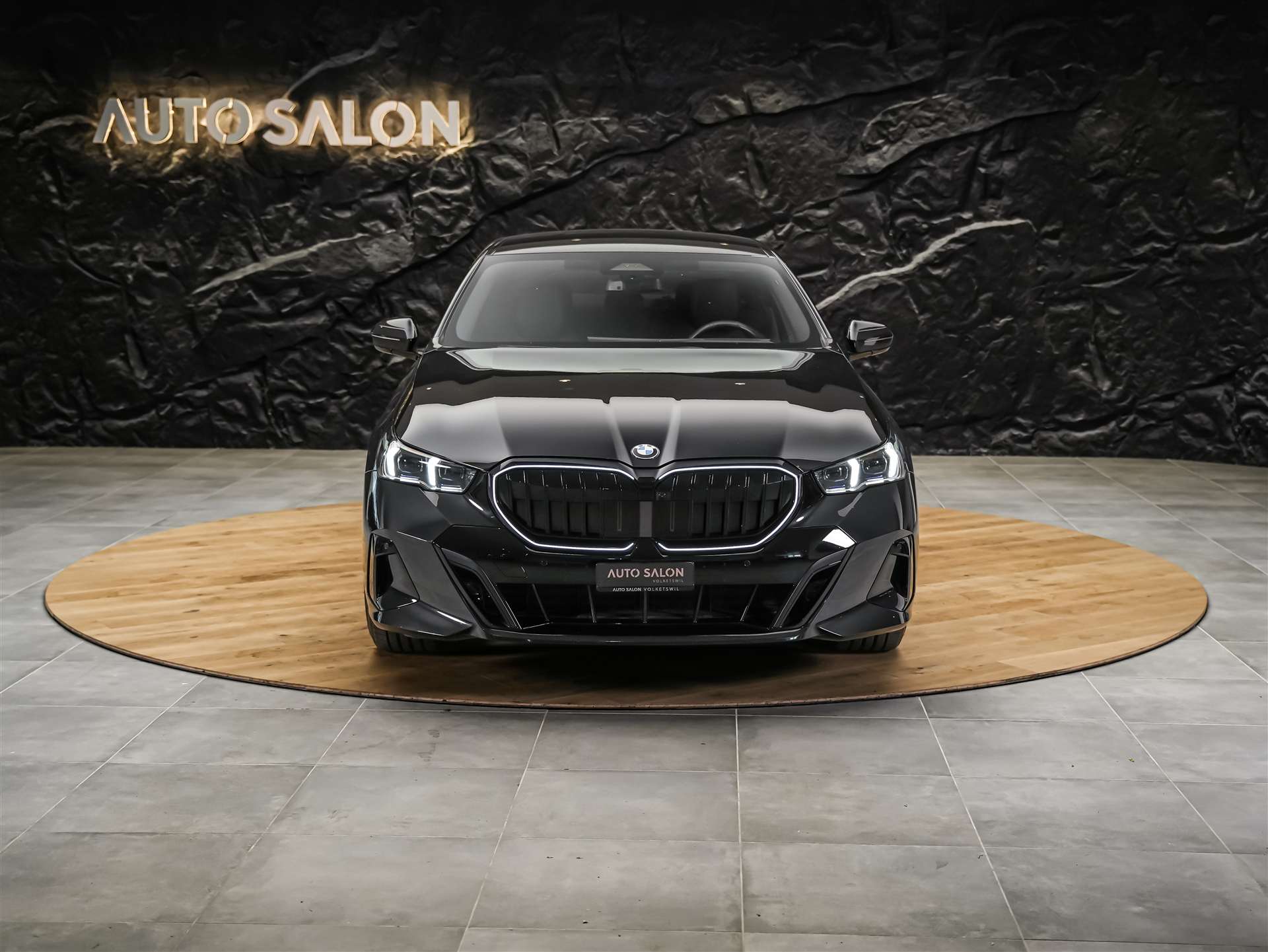 BMW 520i M Sport Steptronic *Abstandsregler*Sitzbelüftung*Harman/Kardon*Head Up*-image-7