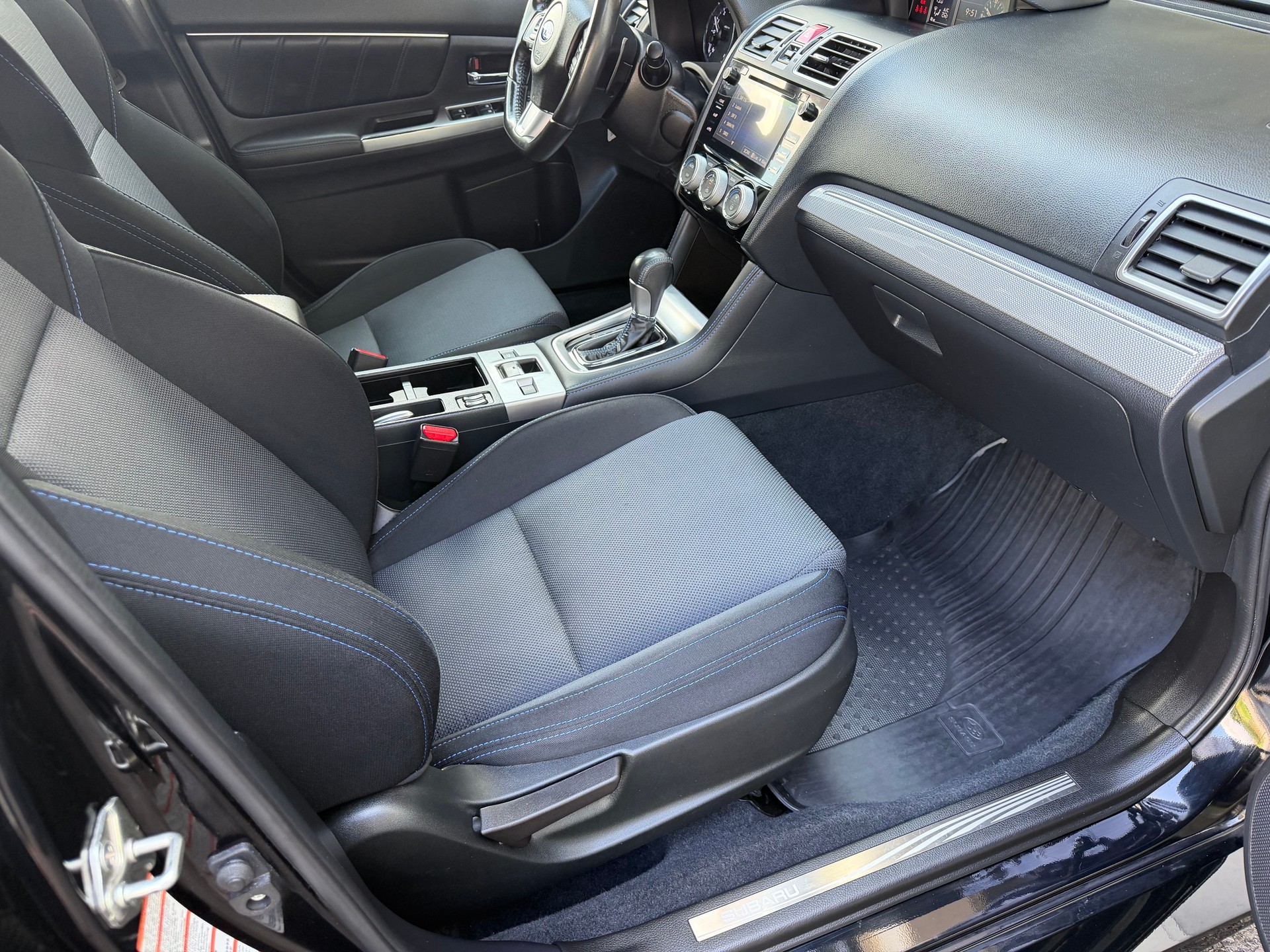 SUBARU Levorg 1.6DIT Swiss S AWD Lineartronic-image-12
