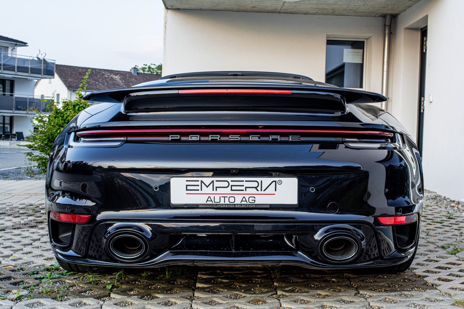 PORSCHE 911 Turbo S Cabriolet PDK-image-11