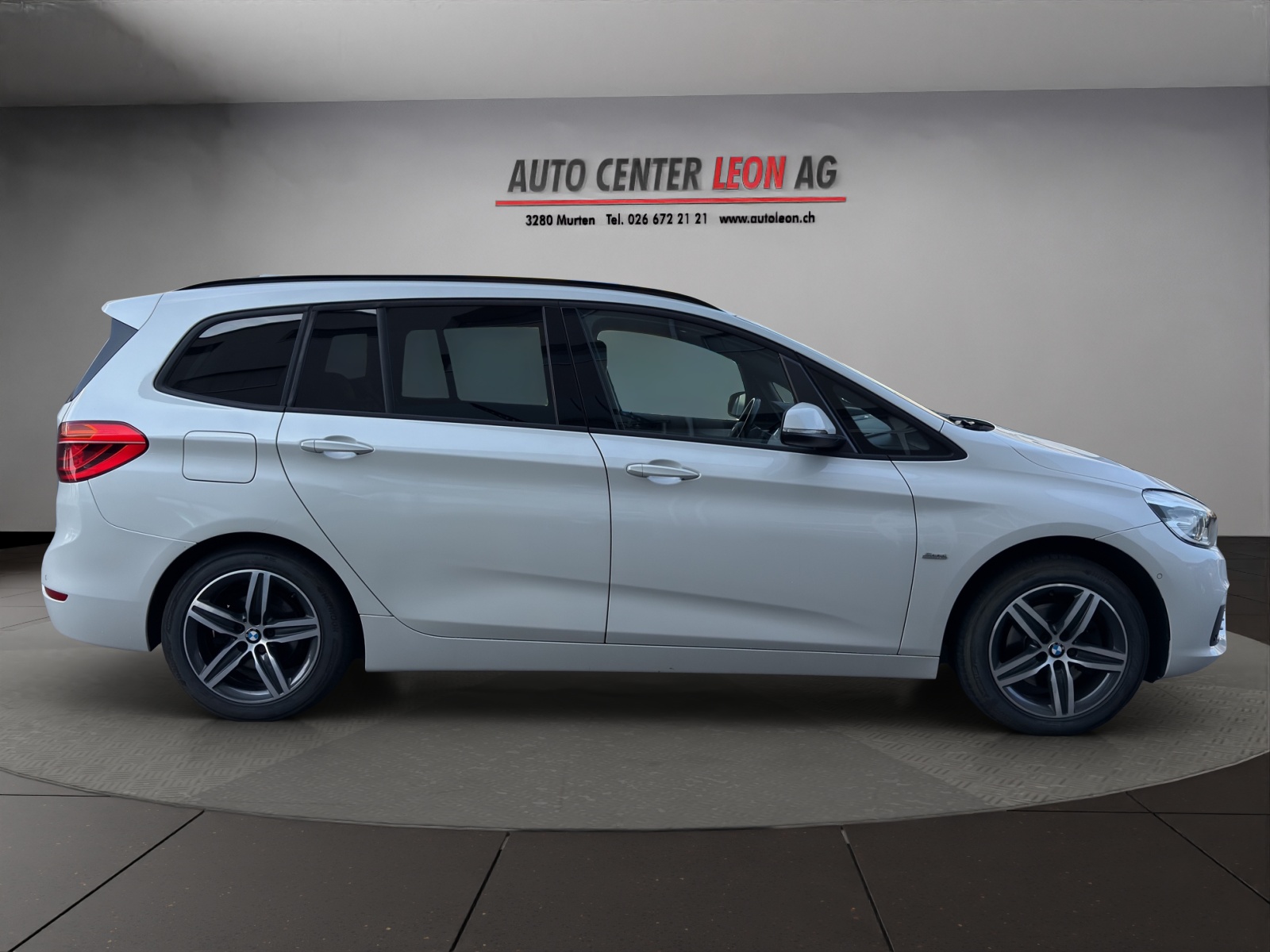 BMW 218d xDrive Gran Tourer M Sport Steptronic-image-6