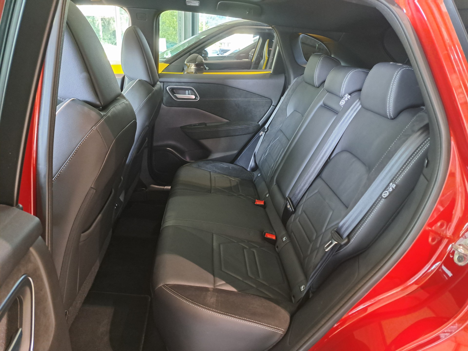NISSAN Qashqai 1.3 DIG-T MHEV N-Design Xtronic 4x4-image-10
