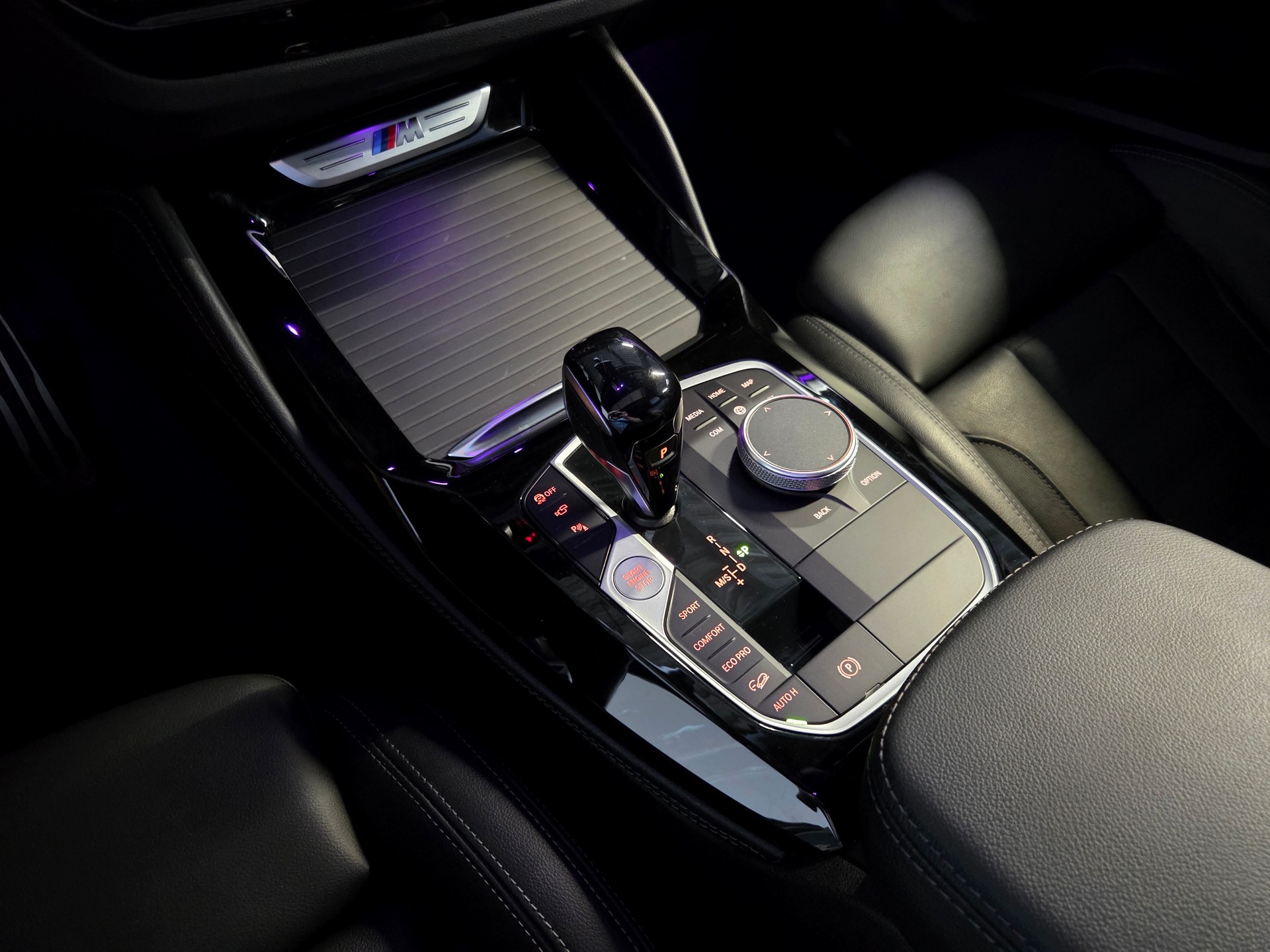 BMW X4 M40d-image-19