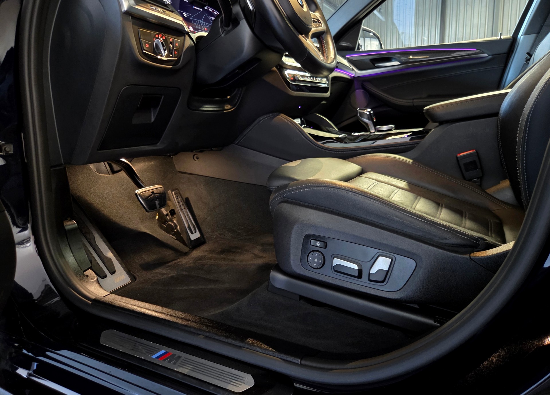 BMW X4 M40d-image-13