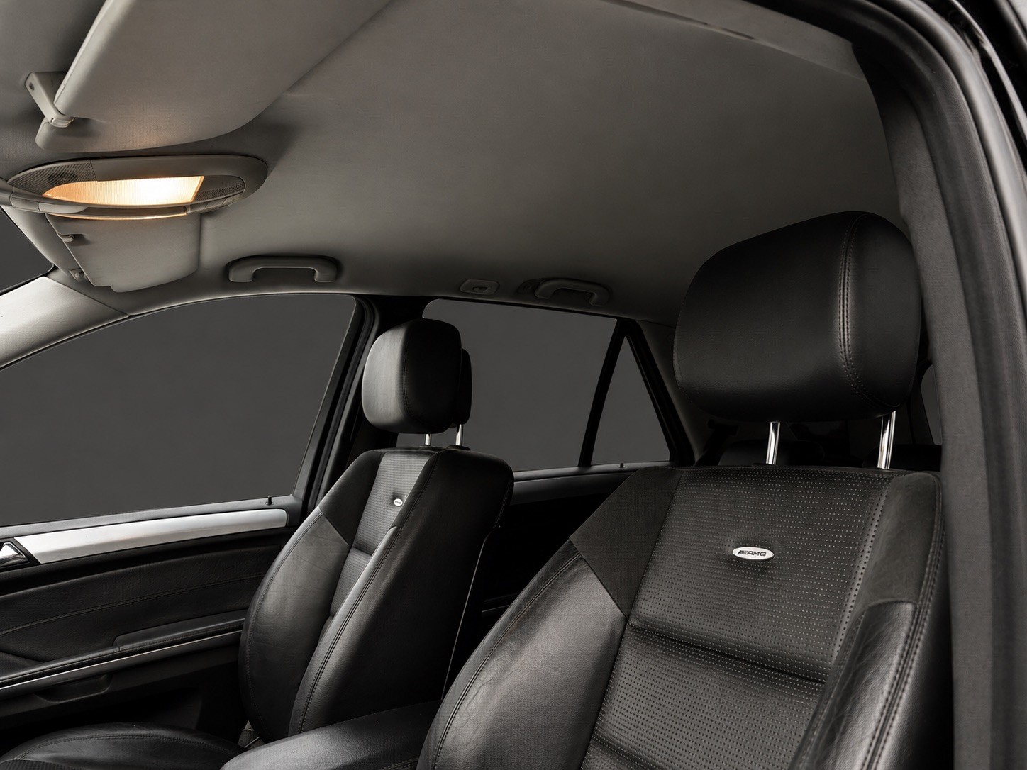 MERCEDES-BENZ ML 63 AMG 4Matic 7G-Tronic-image-10