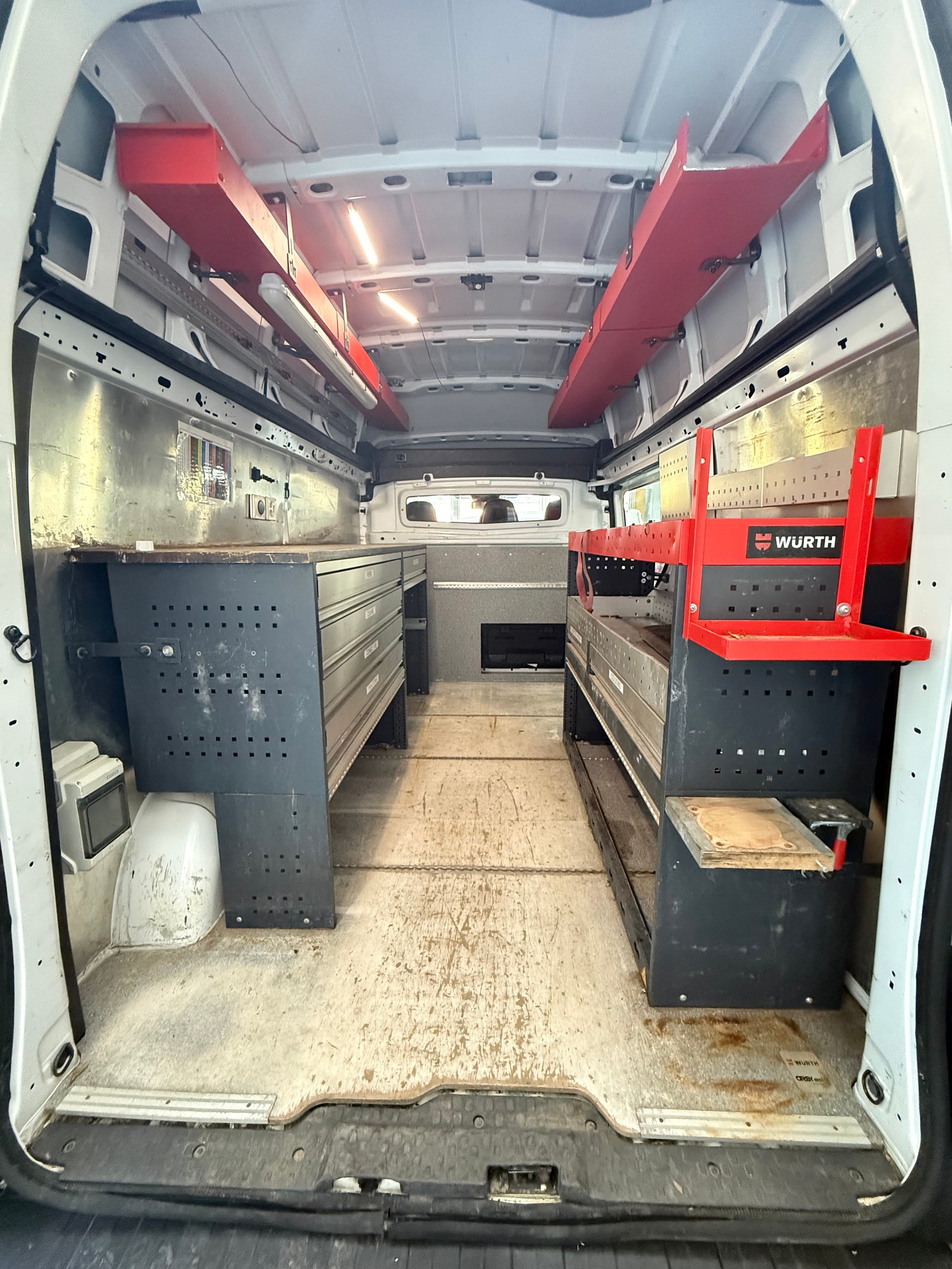 RENAULT Trafic 2.0 Blue dCi 150 Business L2H2 EN-image-13