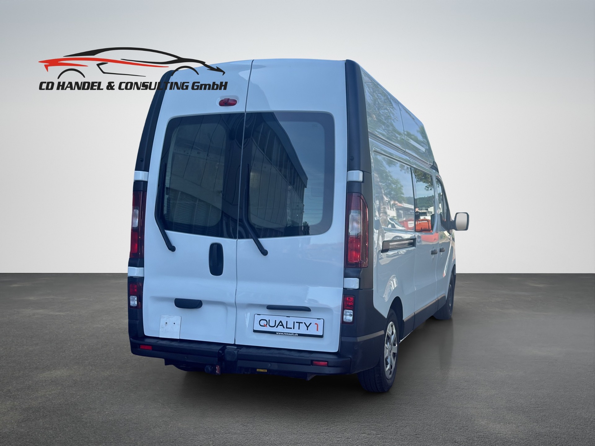 RENAULT Trafic 2.0 Blue dCi 150 Business L2H2 EN-image-5