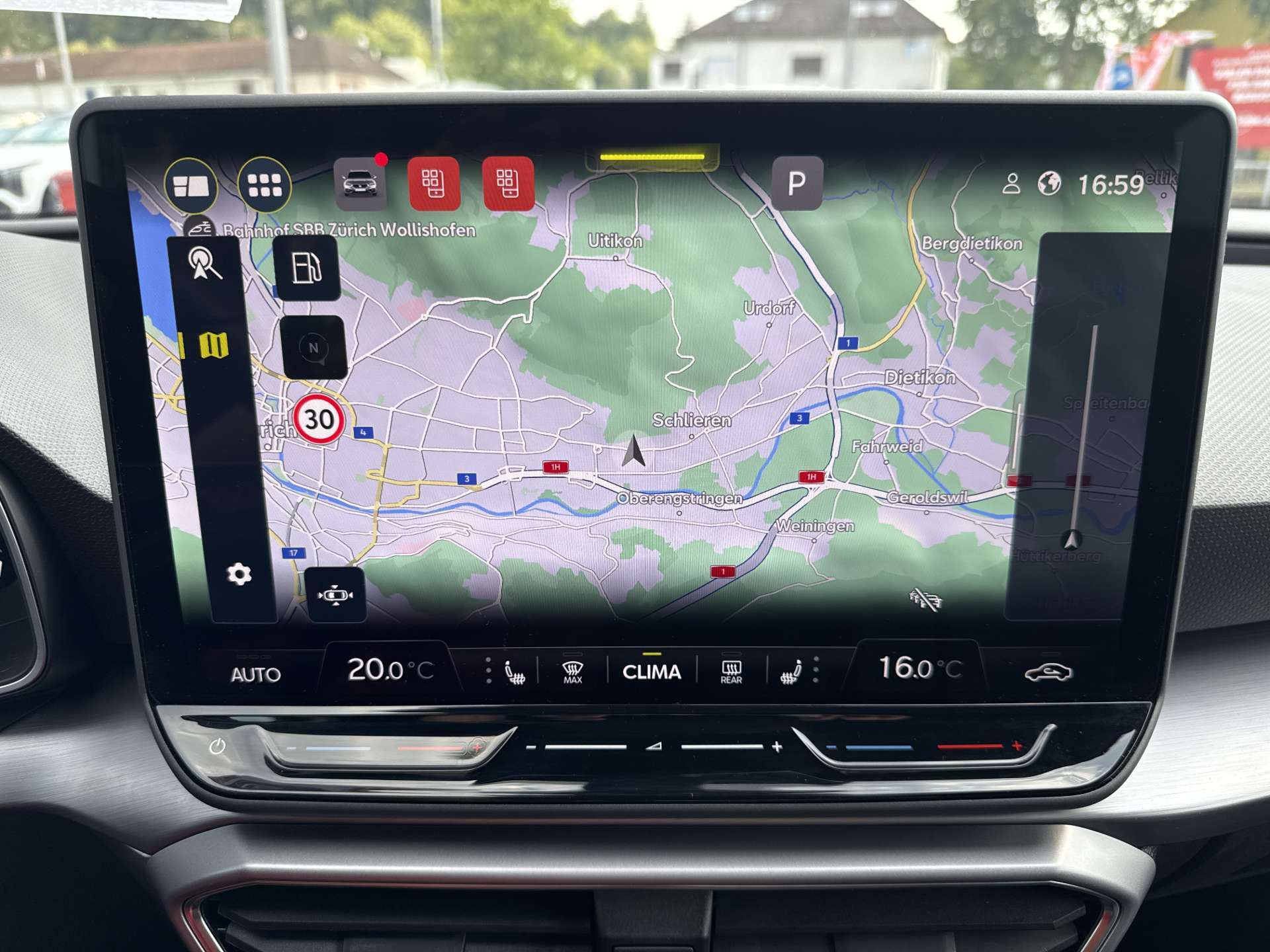 SEAT Leon ST 1.5 eTSi mHEV FR DSG-Automat-image-1