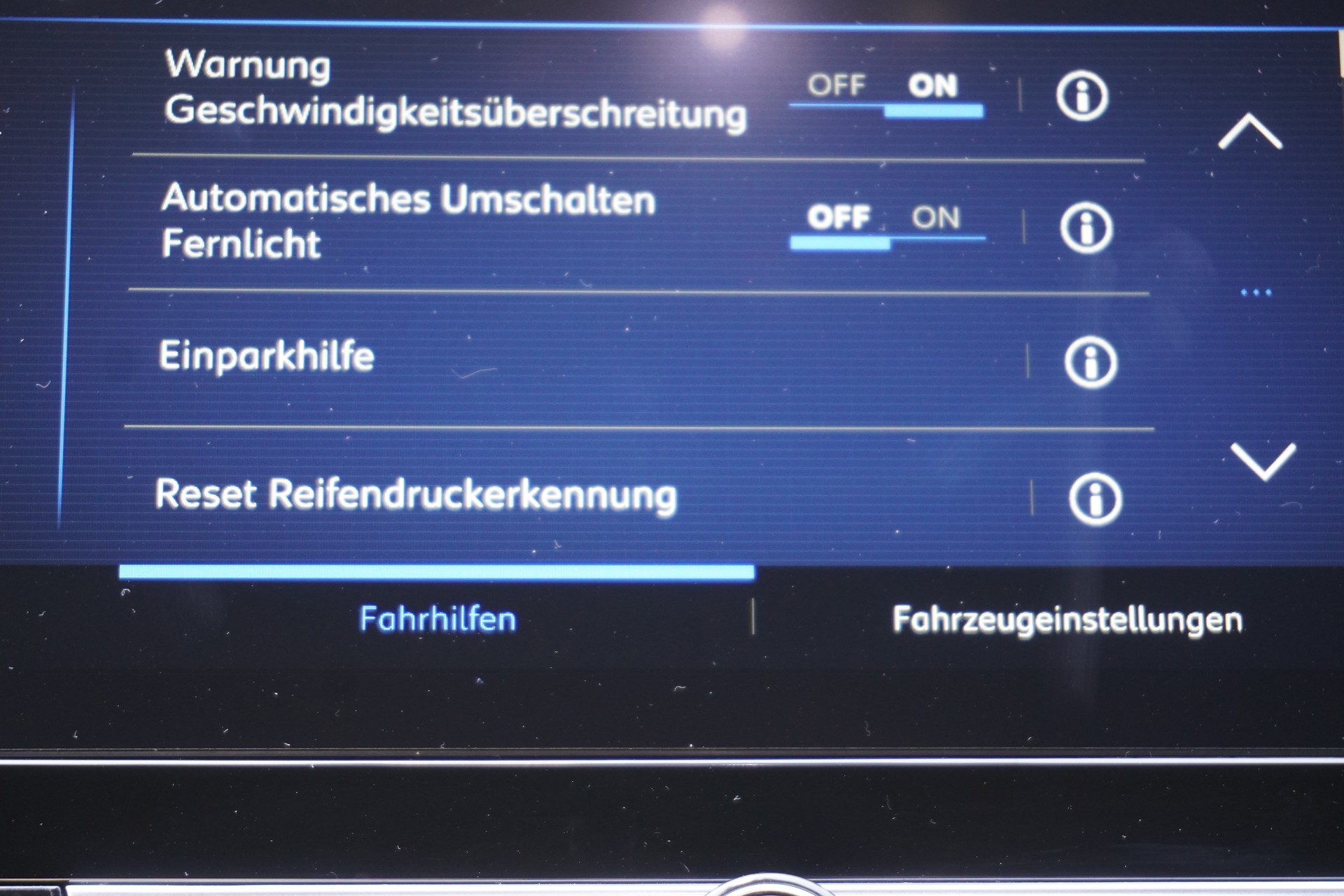OPEL Corsa 1.2 MHEV Sporthilfe-image-23
