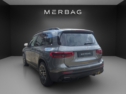 MERCEDES-BENZ GLB 220 4Matic 8G-Tronic-image-3