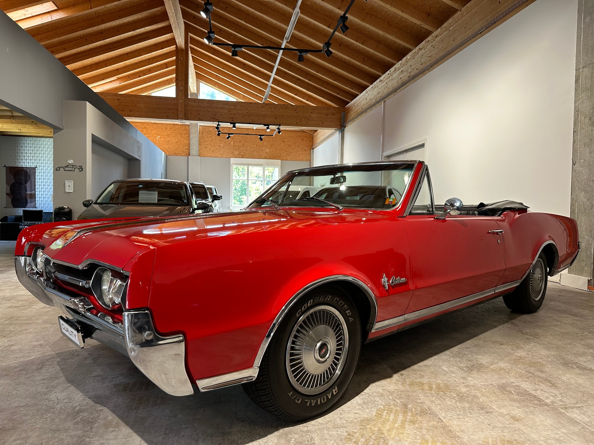 OLDSMOBILE Cutlass Suprime/5403 ccm-V8-4-fach Vergaser/Veteranenstatus-image-4